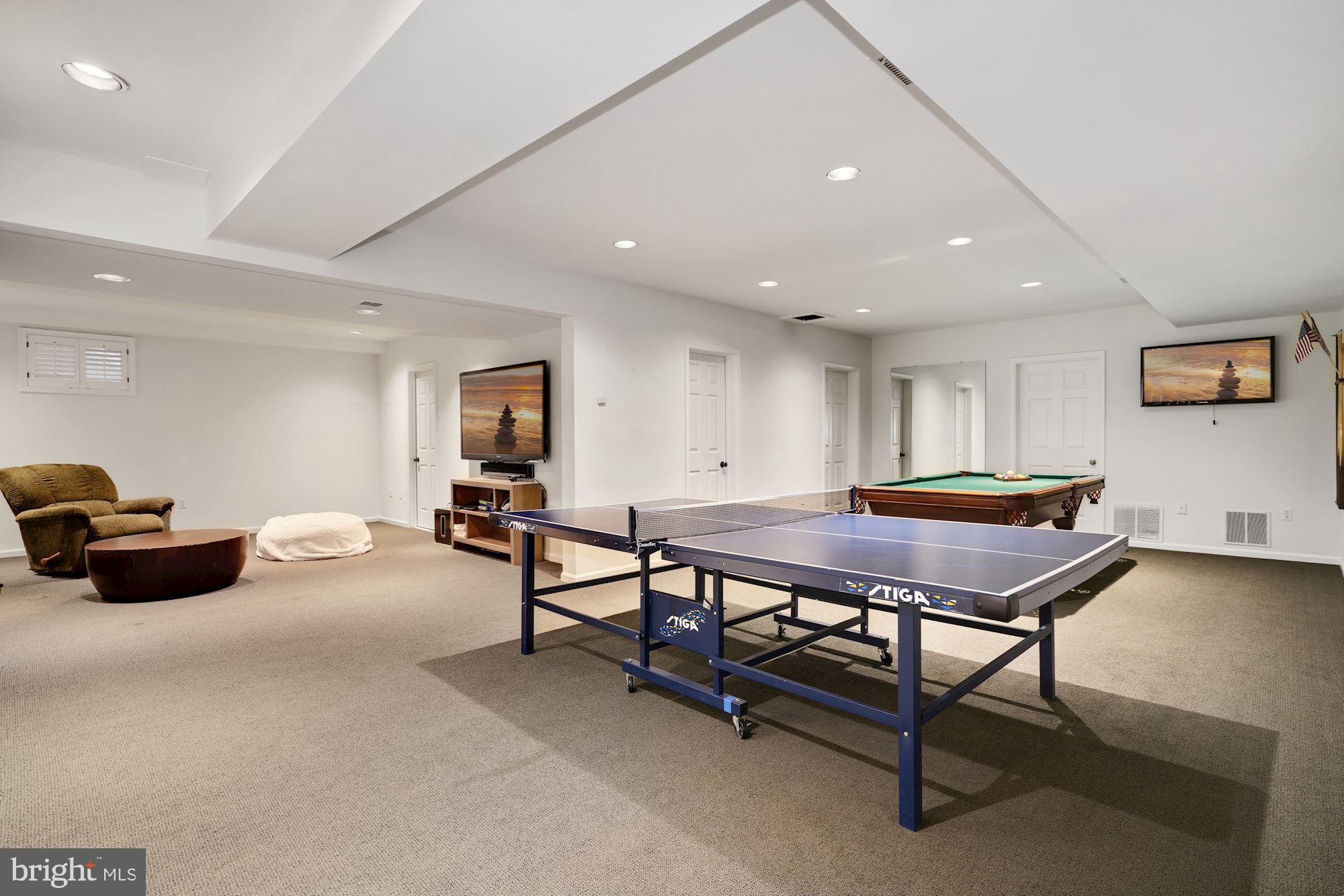 WESLEY HEIGHTS - Residential
