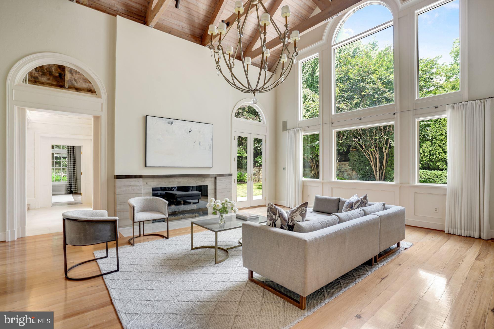 WESLEY HEIGHTS - Residential