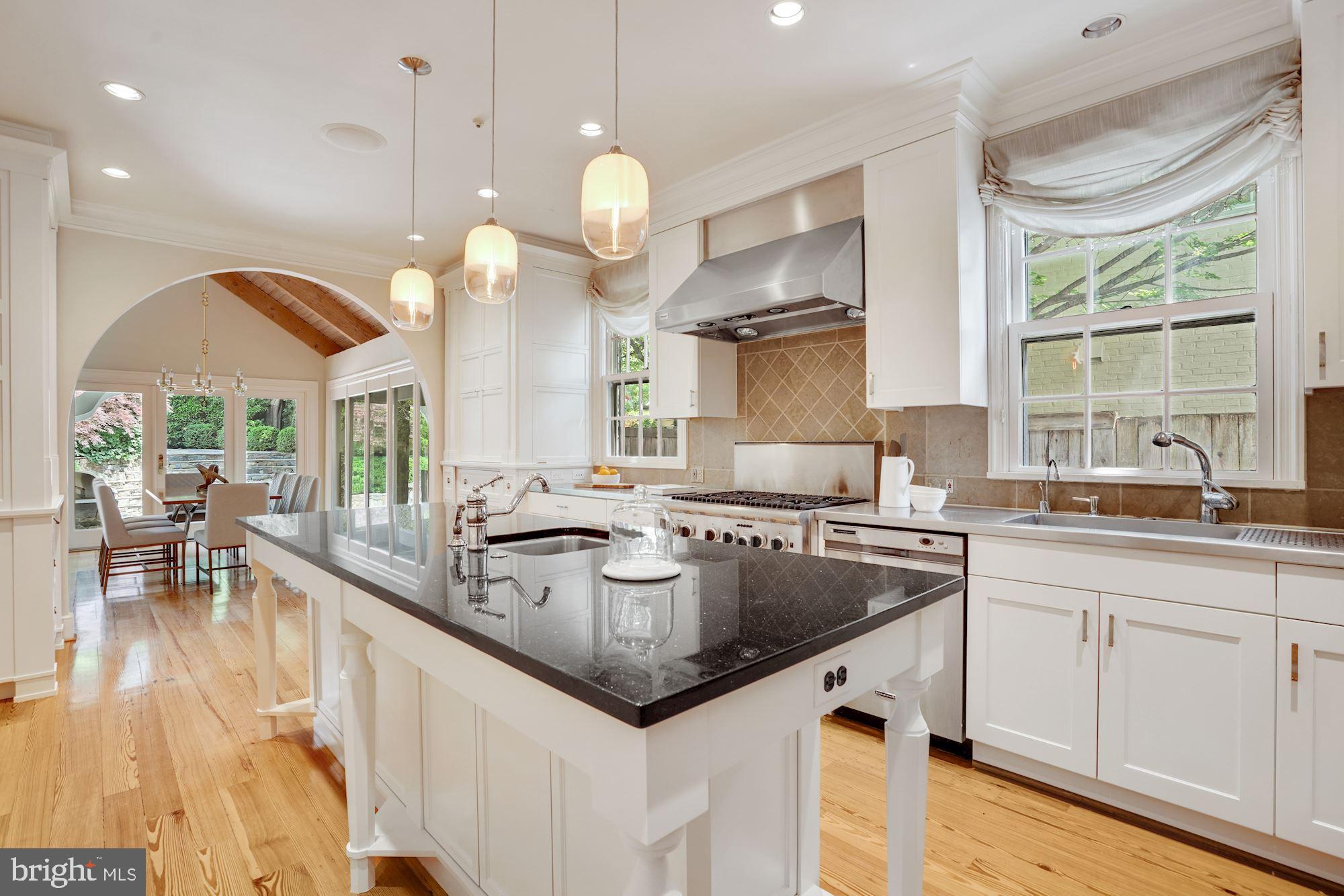 WESLEY HEIGHTS - Residential