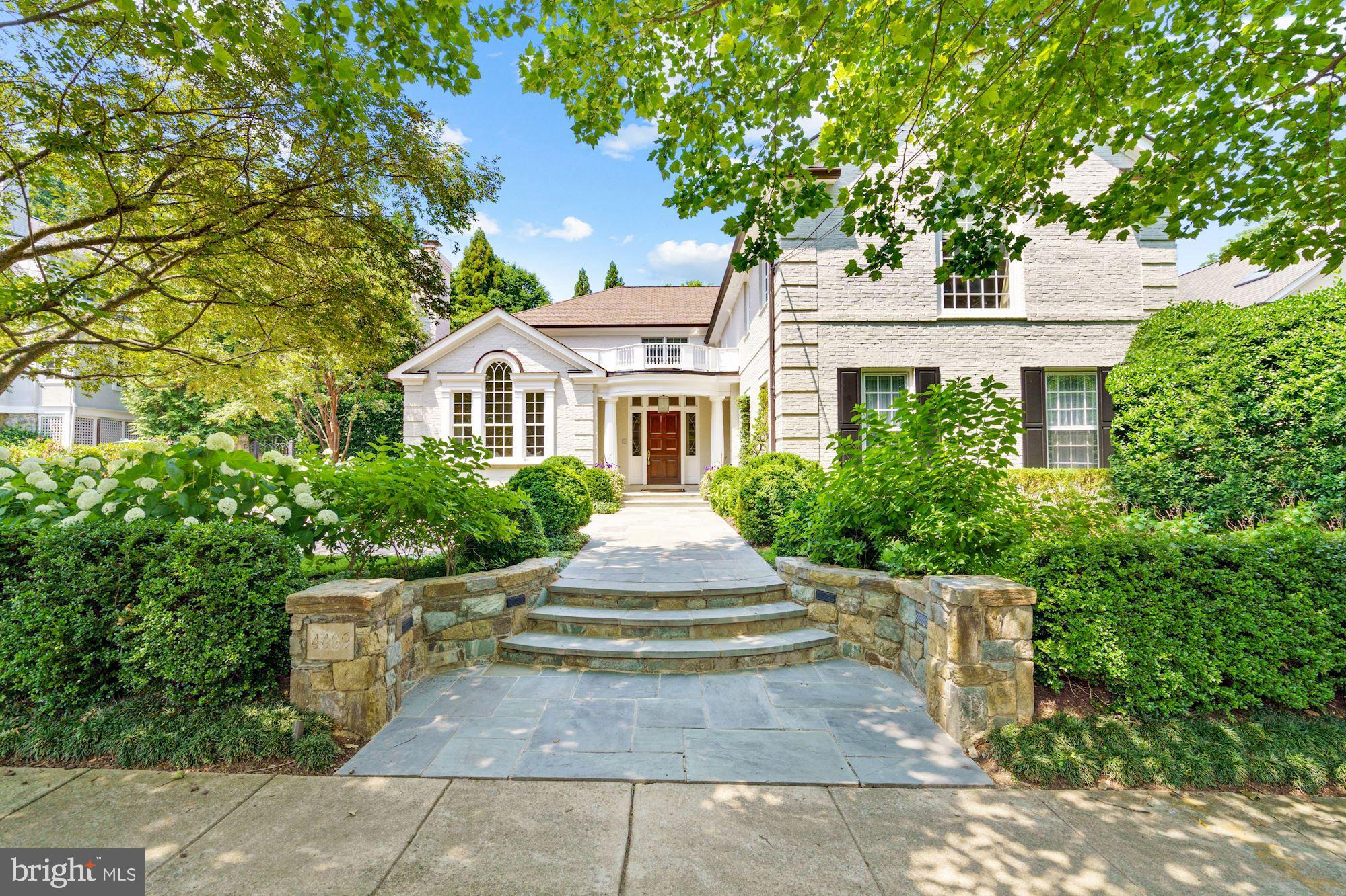 WESLEY HEIGHTS - Residential