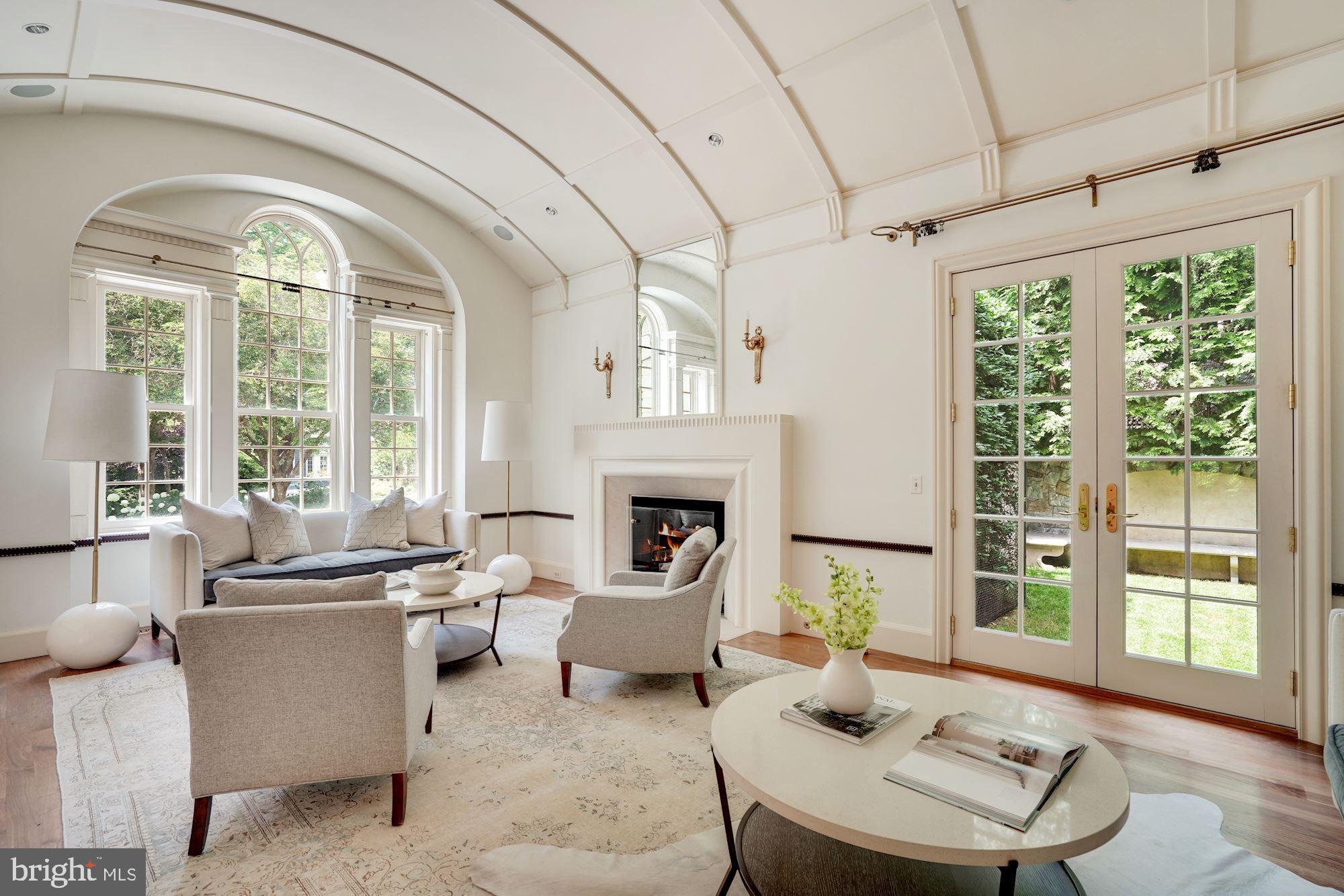 WESLEY HEIGHTS - Residential