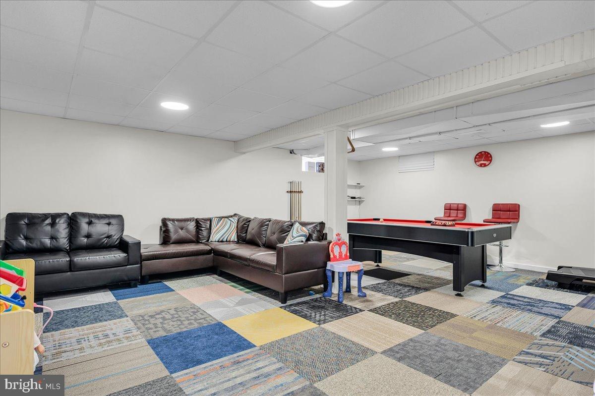 SALEM WOODS - Residential