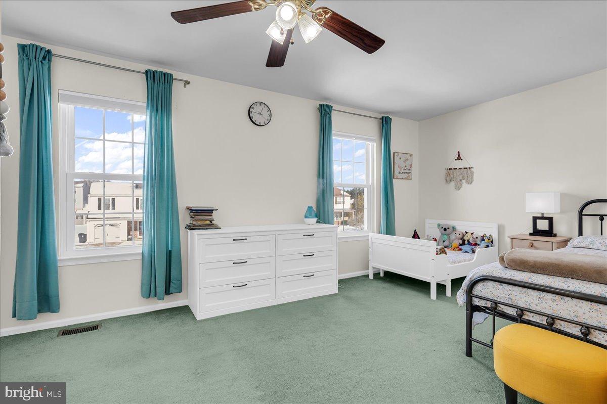 SALEM WOODS - Residential