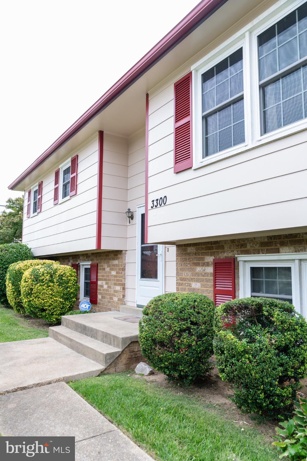 3300 RYAN DRIVE