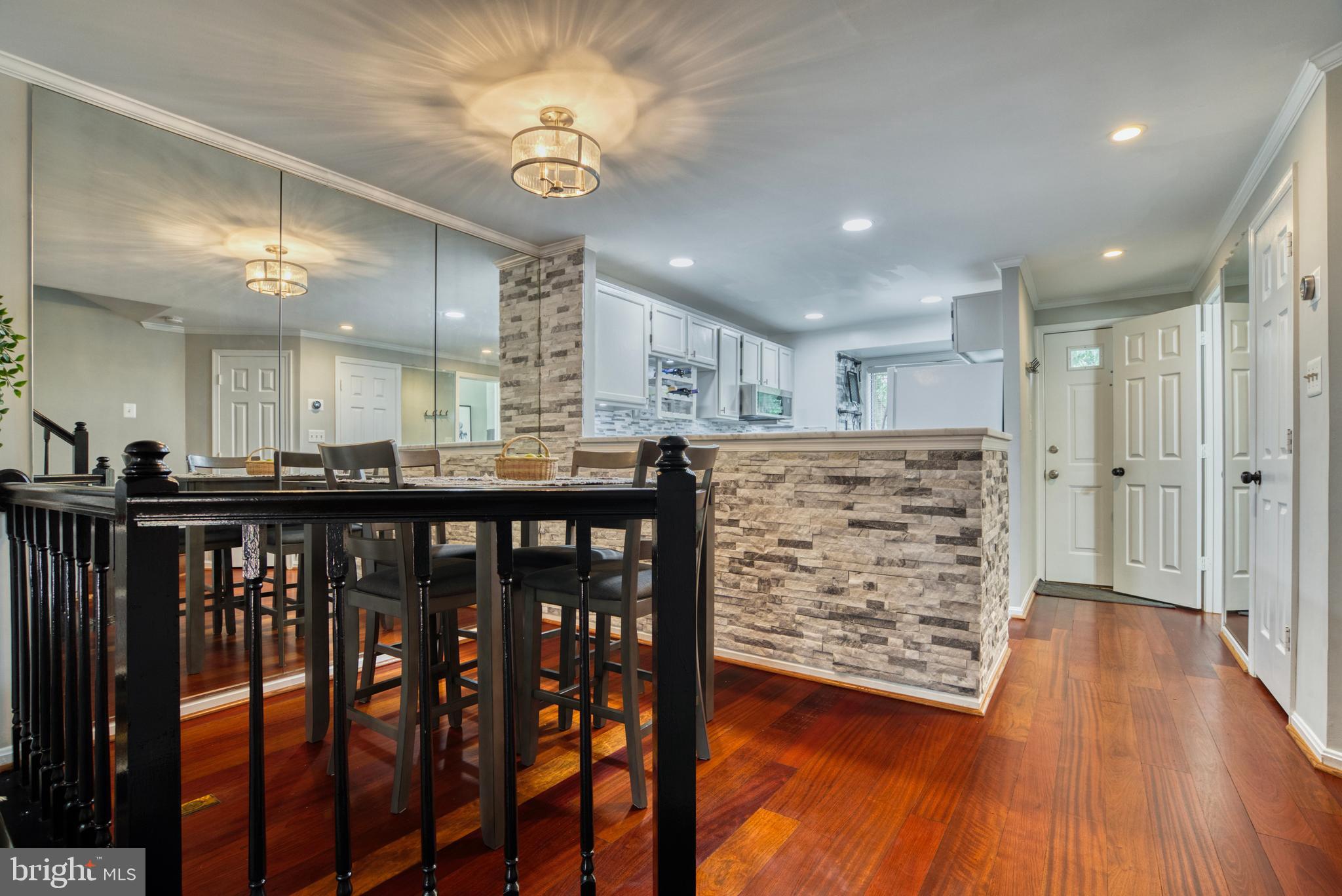 KINGSTOWNE - Residential