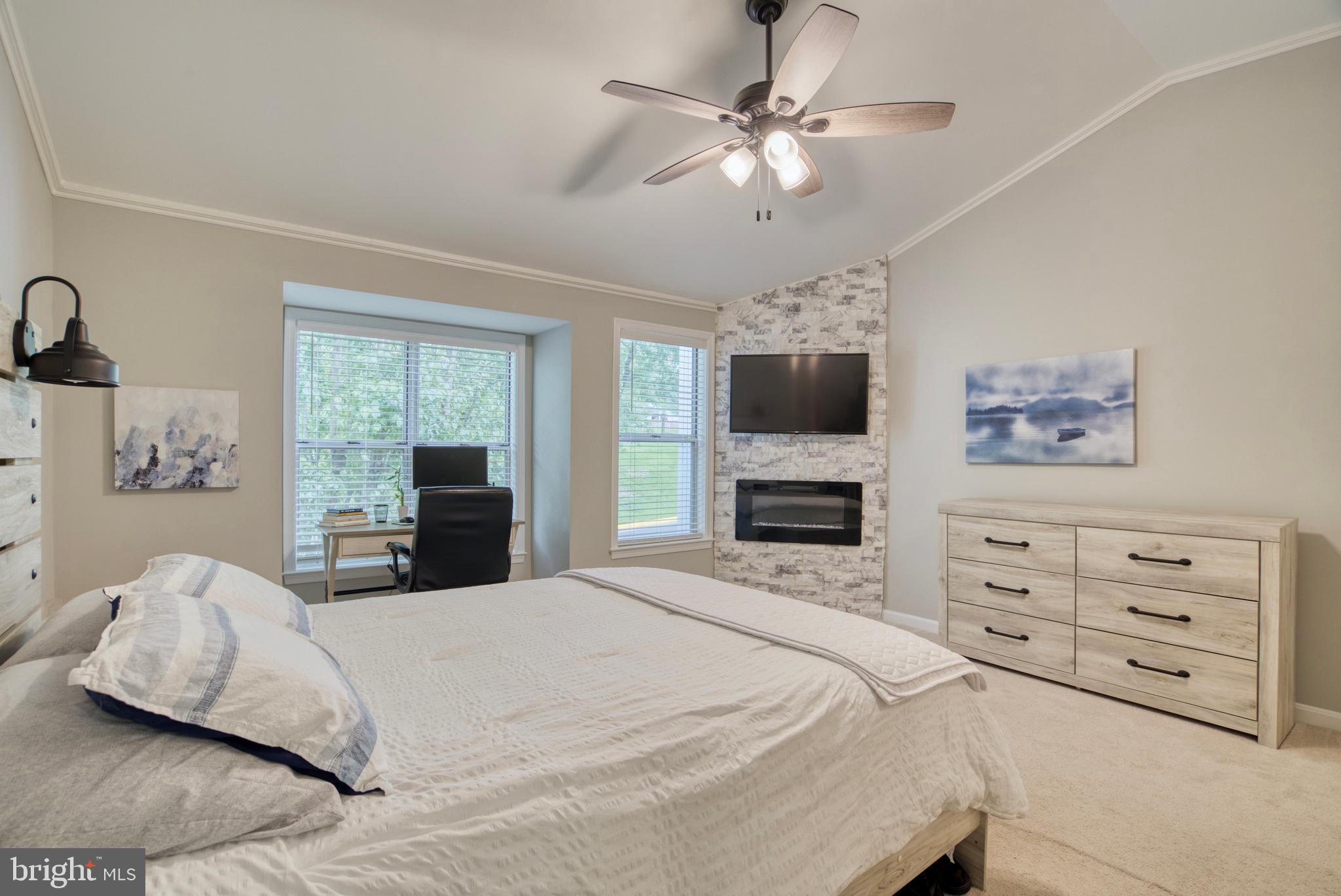 KINGSTOWNE - Residential