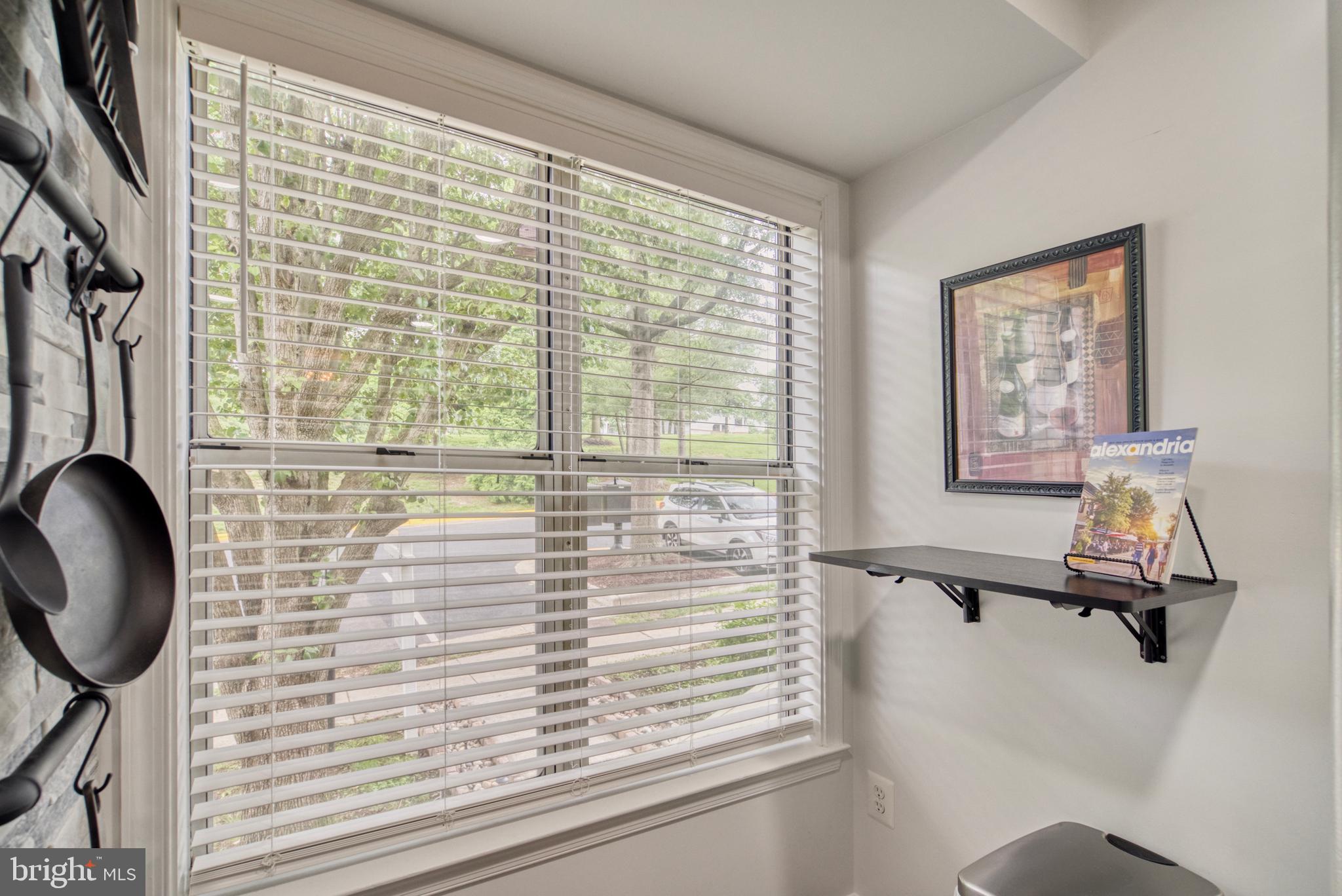 KINGSTOWNE - Residential