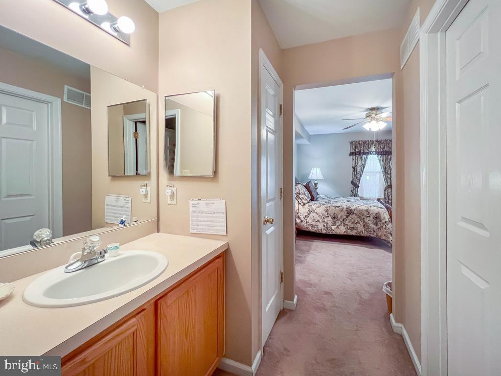 THE VILLAS AT REGE - Residential