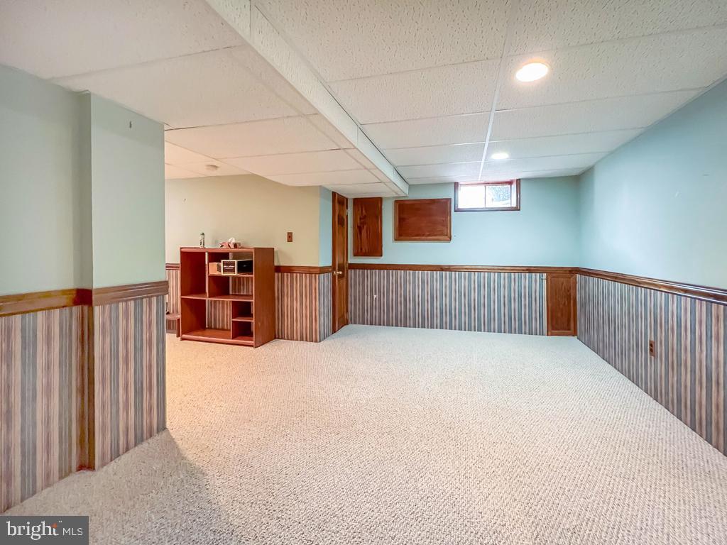 THE VILLAS AT REGE - Residential