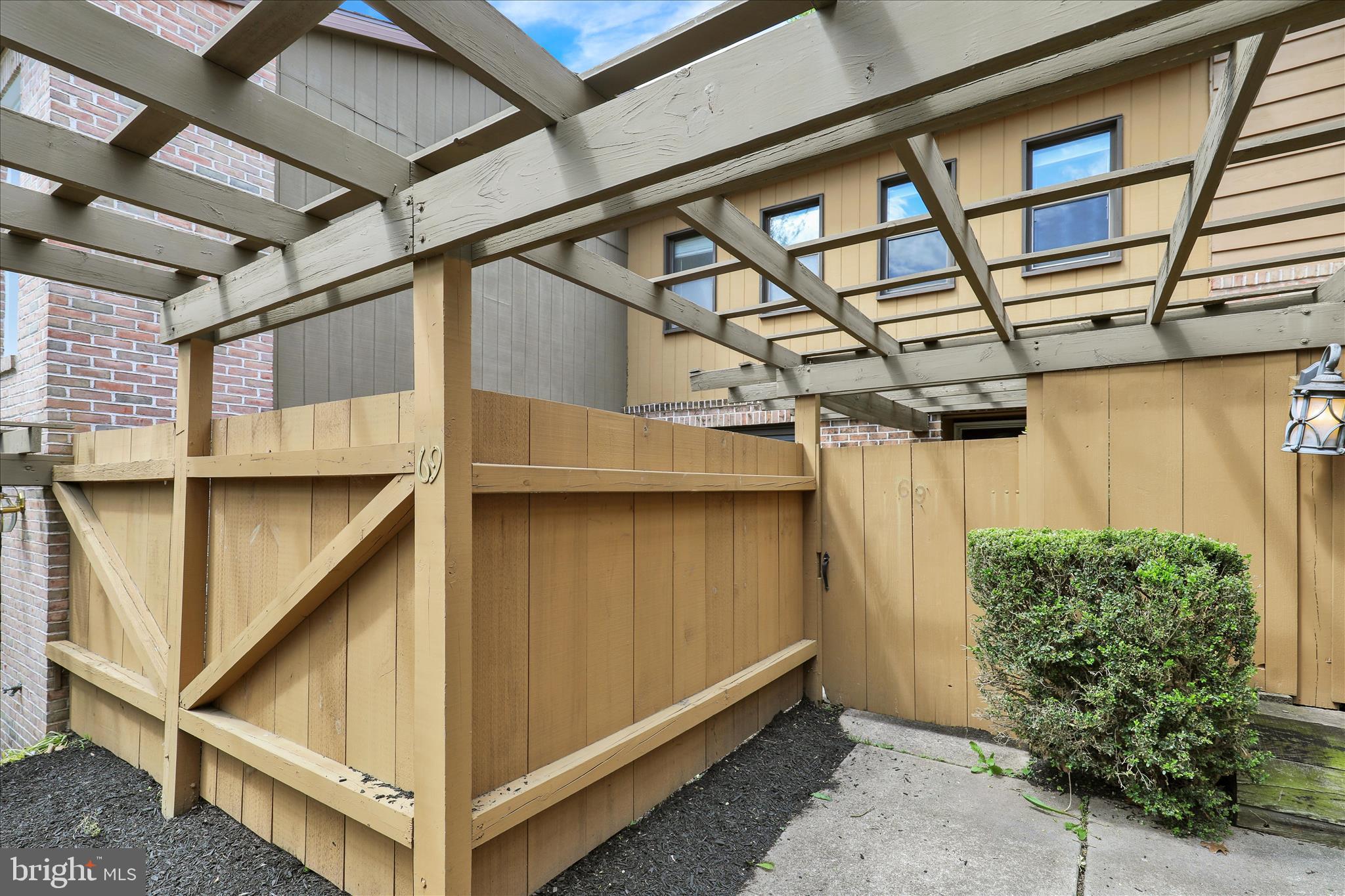 69 WINGED FOOT DRIVE