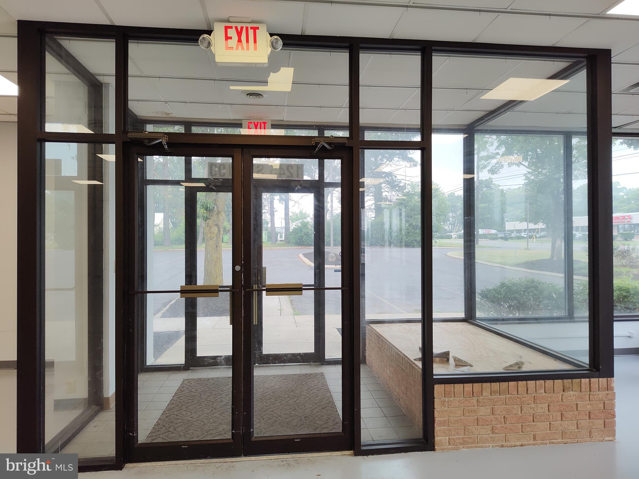 NONE AVAILABLE - Commercial Lease