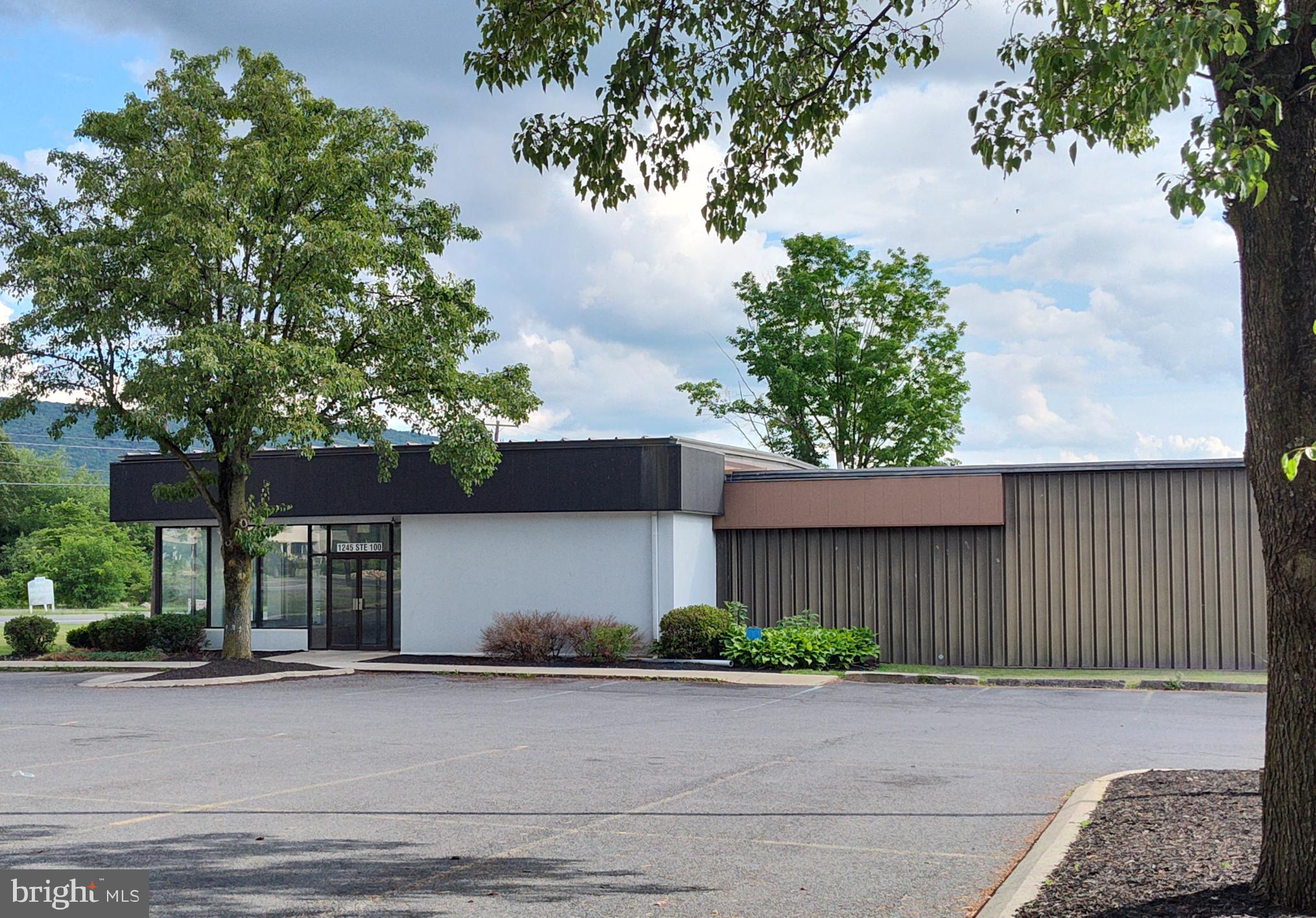 NONE AVAILABLE - Commercial Lease