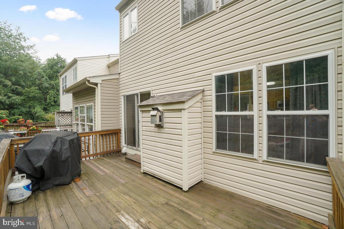 SPRING RIDGE - Residential