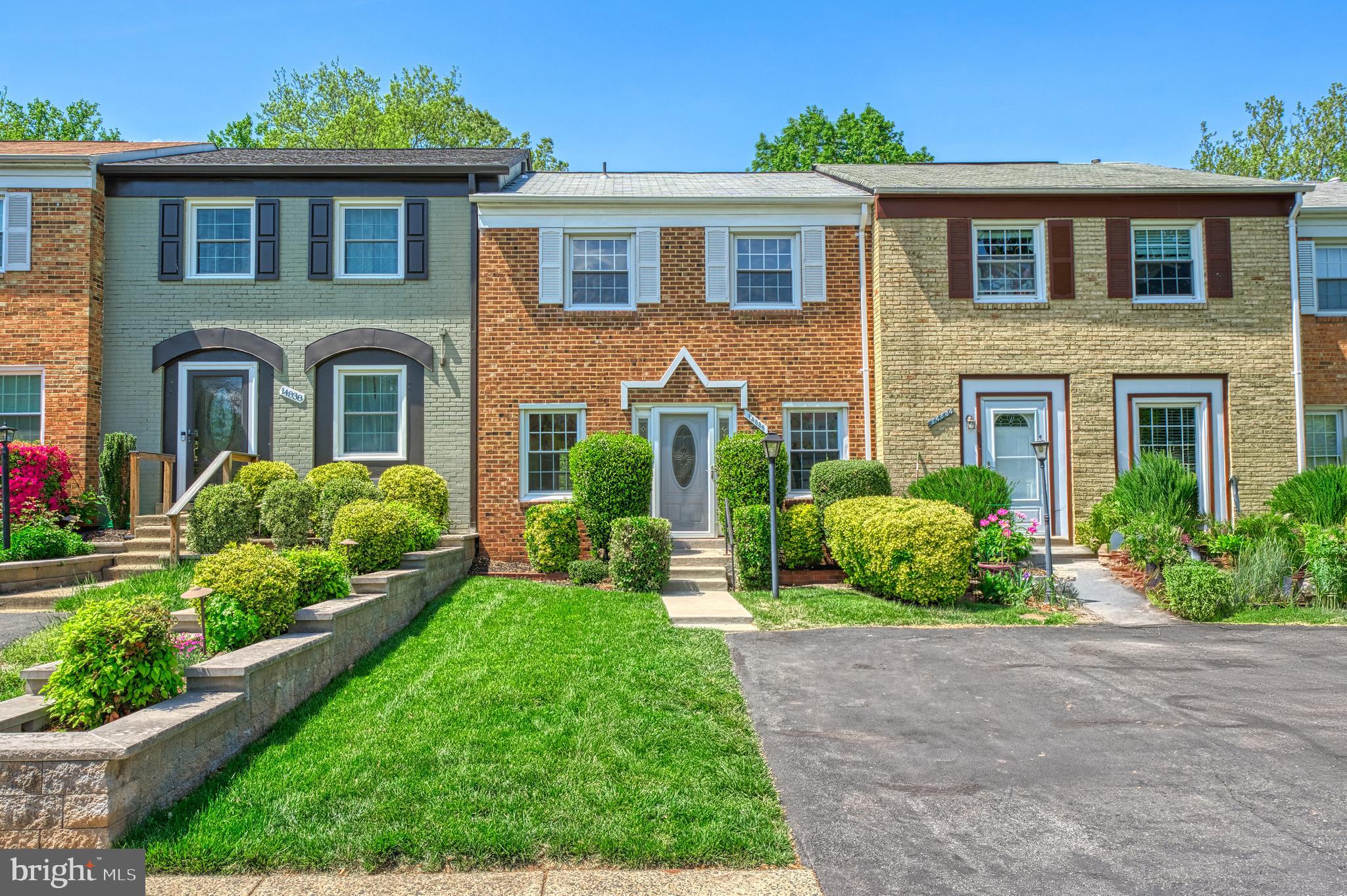 14836 PALMERSTON SQUARE