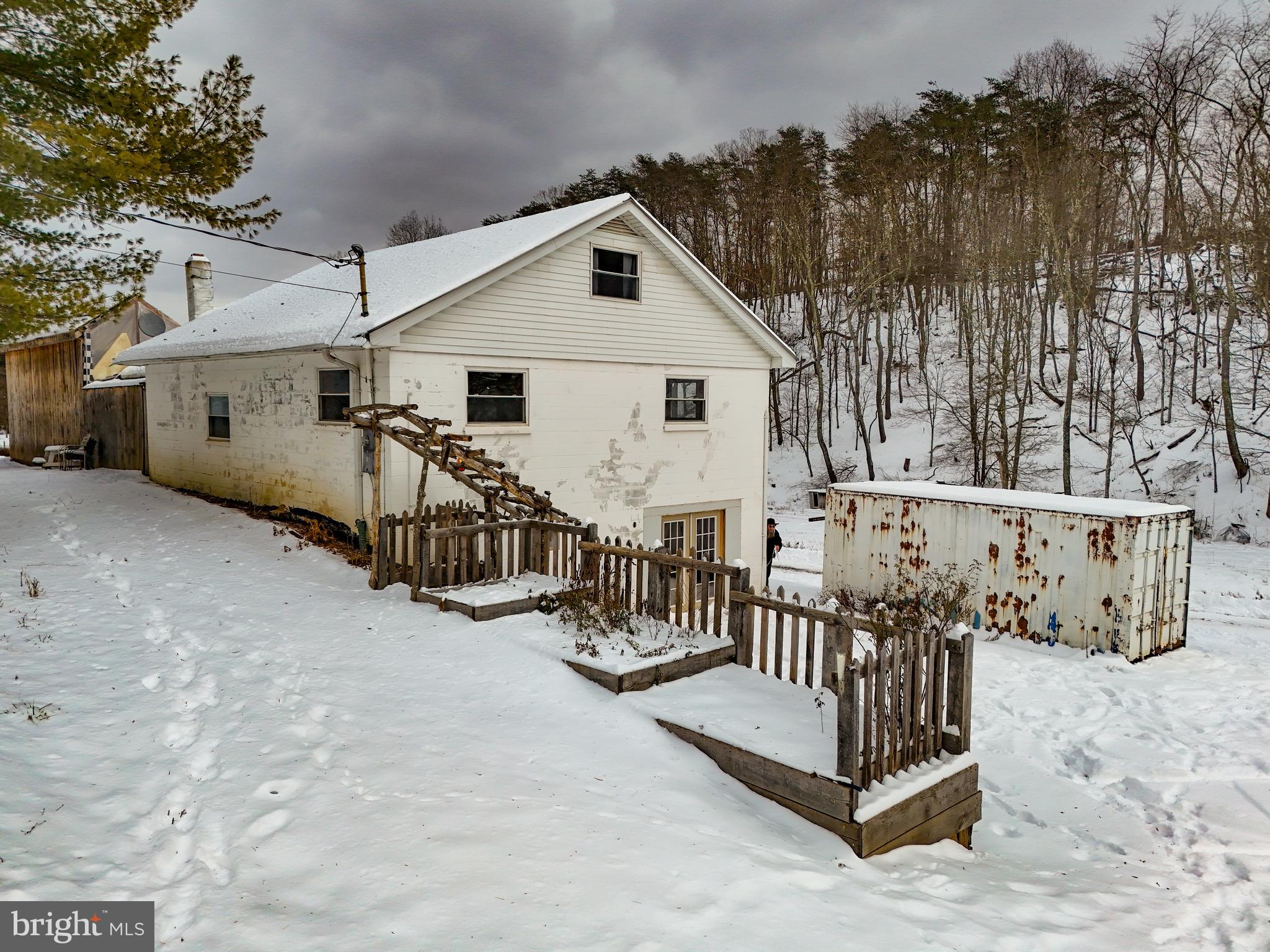 417 HARMONY HOLLOW