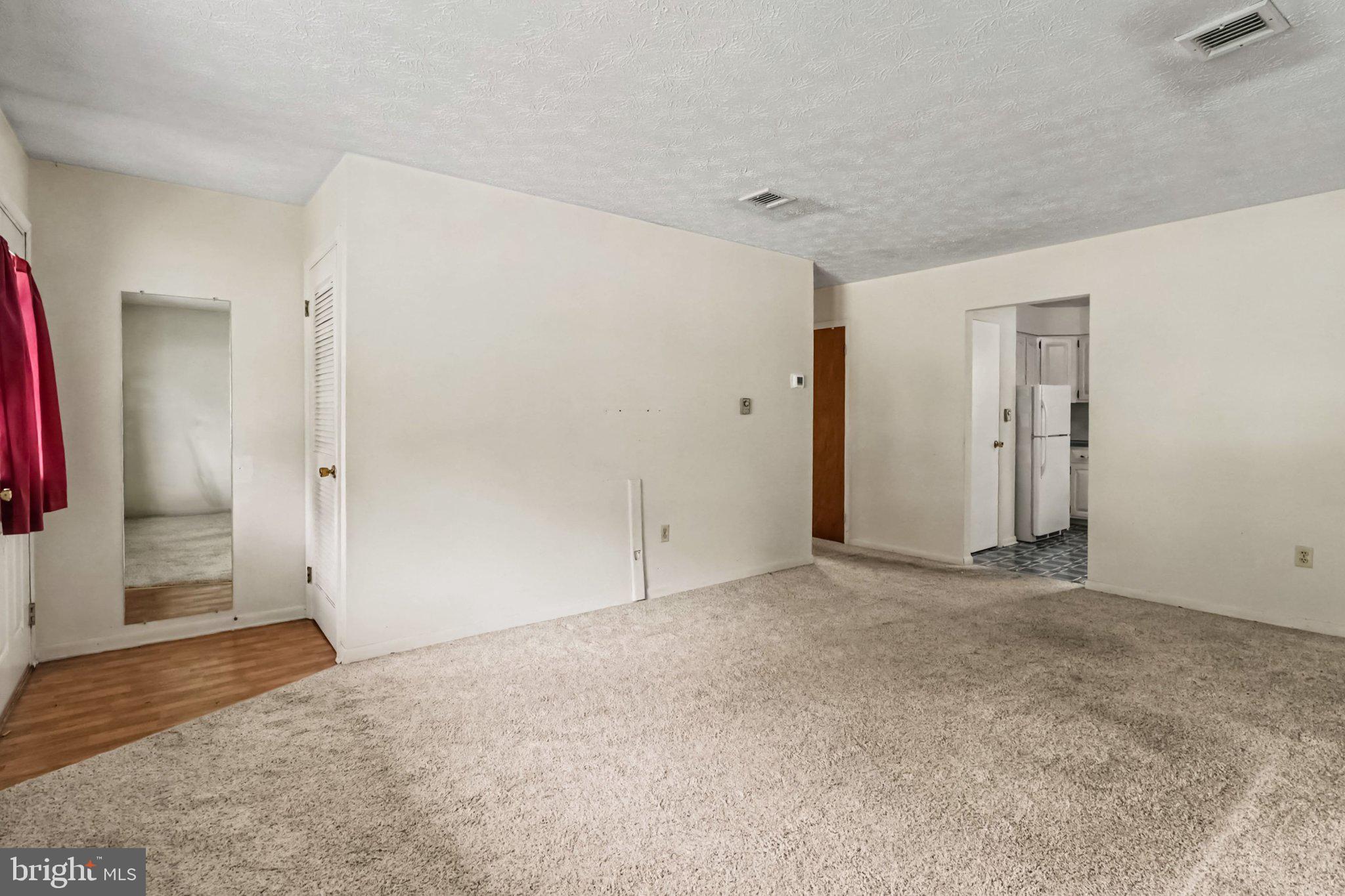 3261 TRINITY ROAD