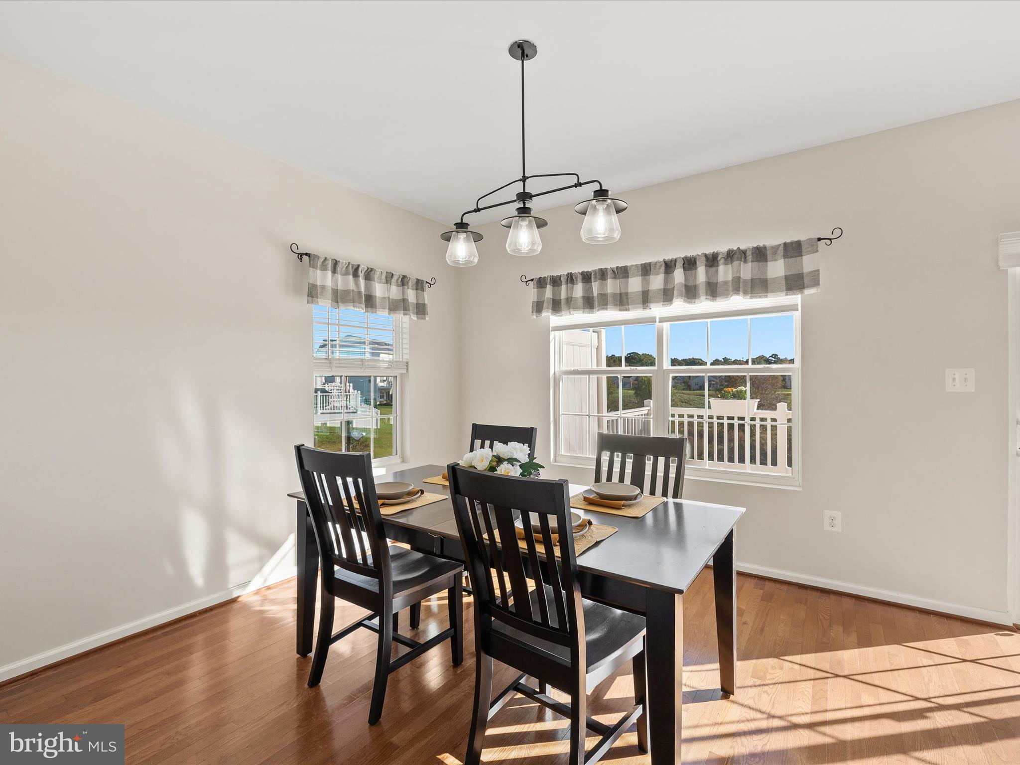 PLANTATION LAKES - Residential