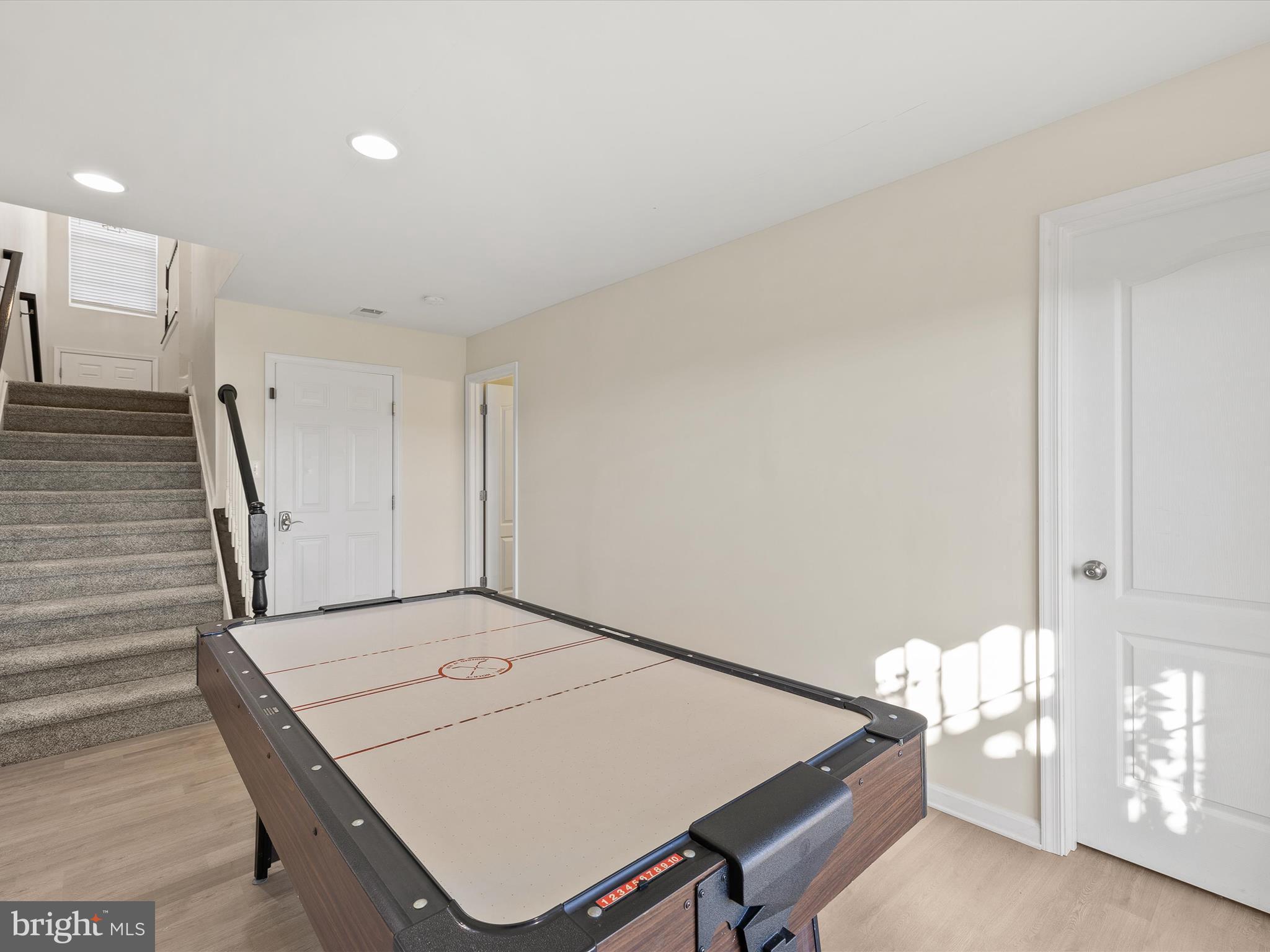 PLANTATION LAKES - Residential