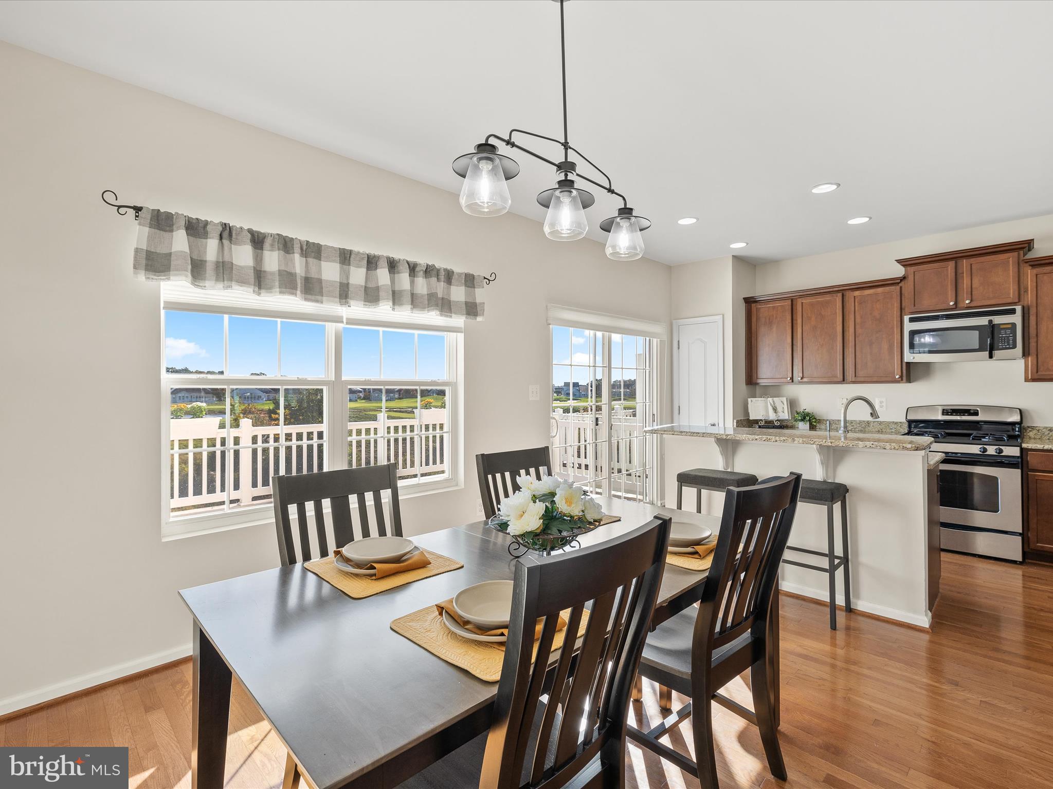 PLANTATION LAKES - Residential