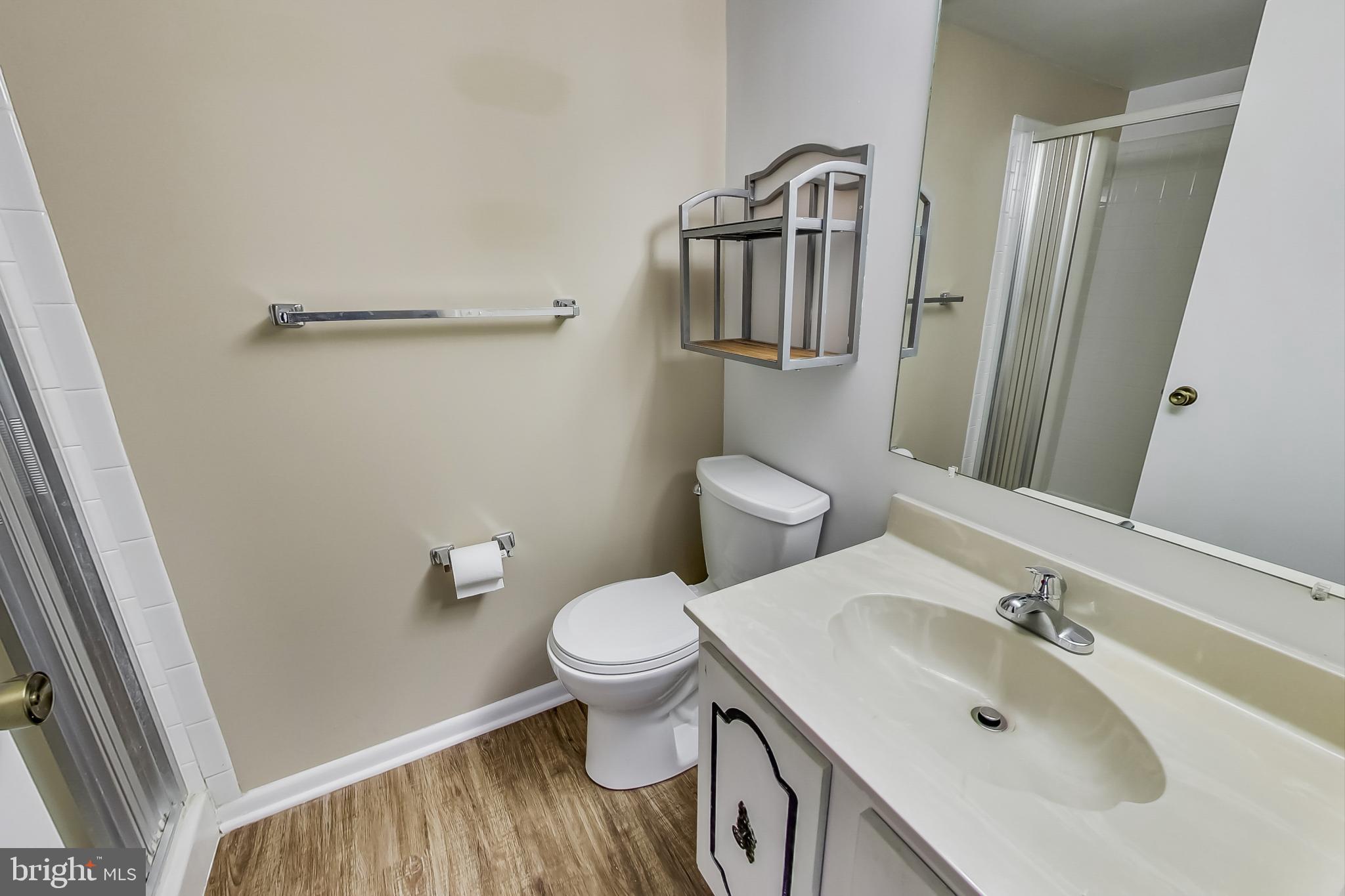 LEISURE WORLD - Residential