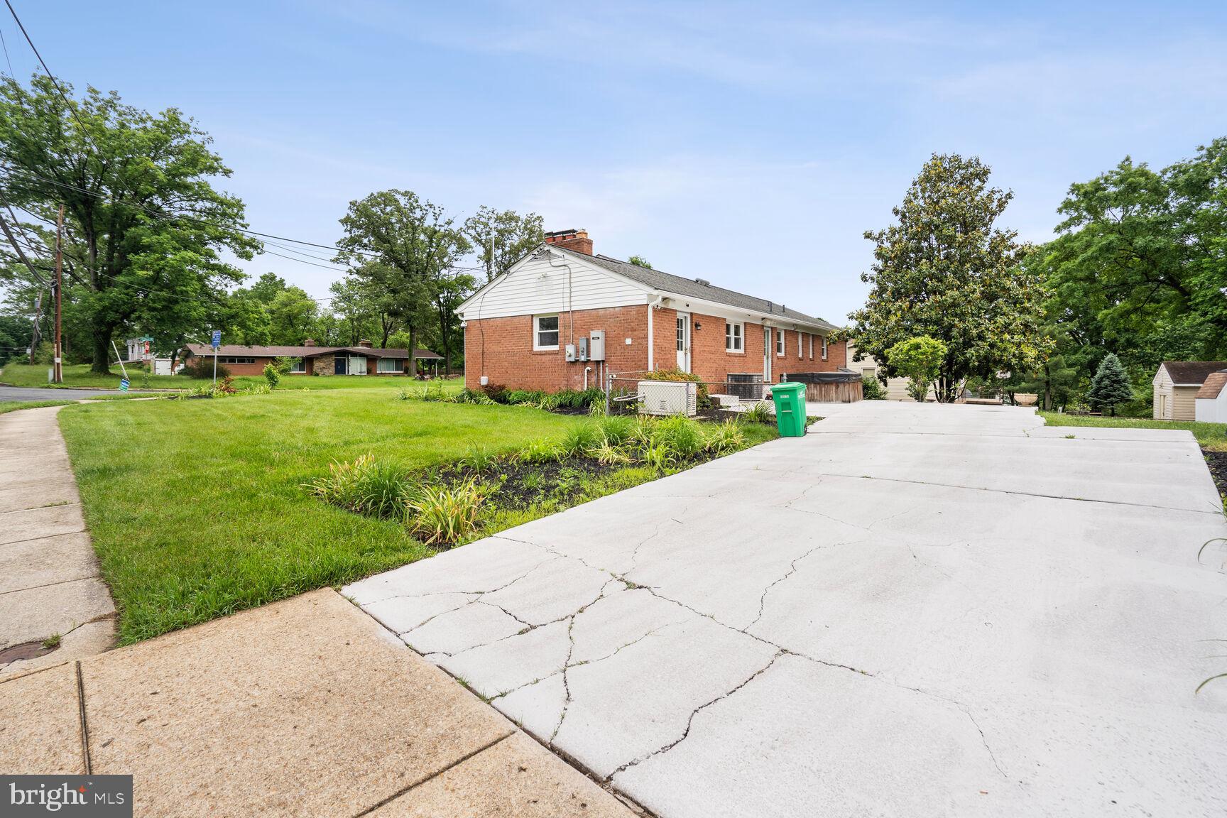 COOL SPRING - Residential