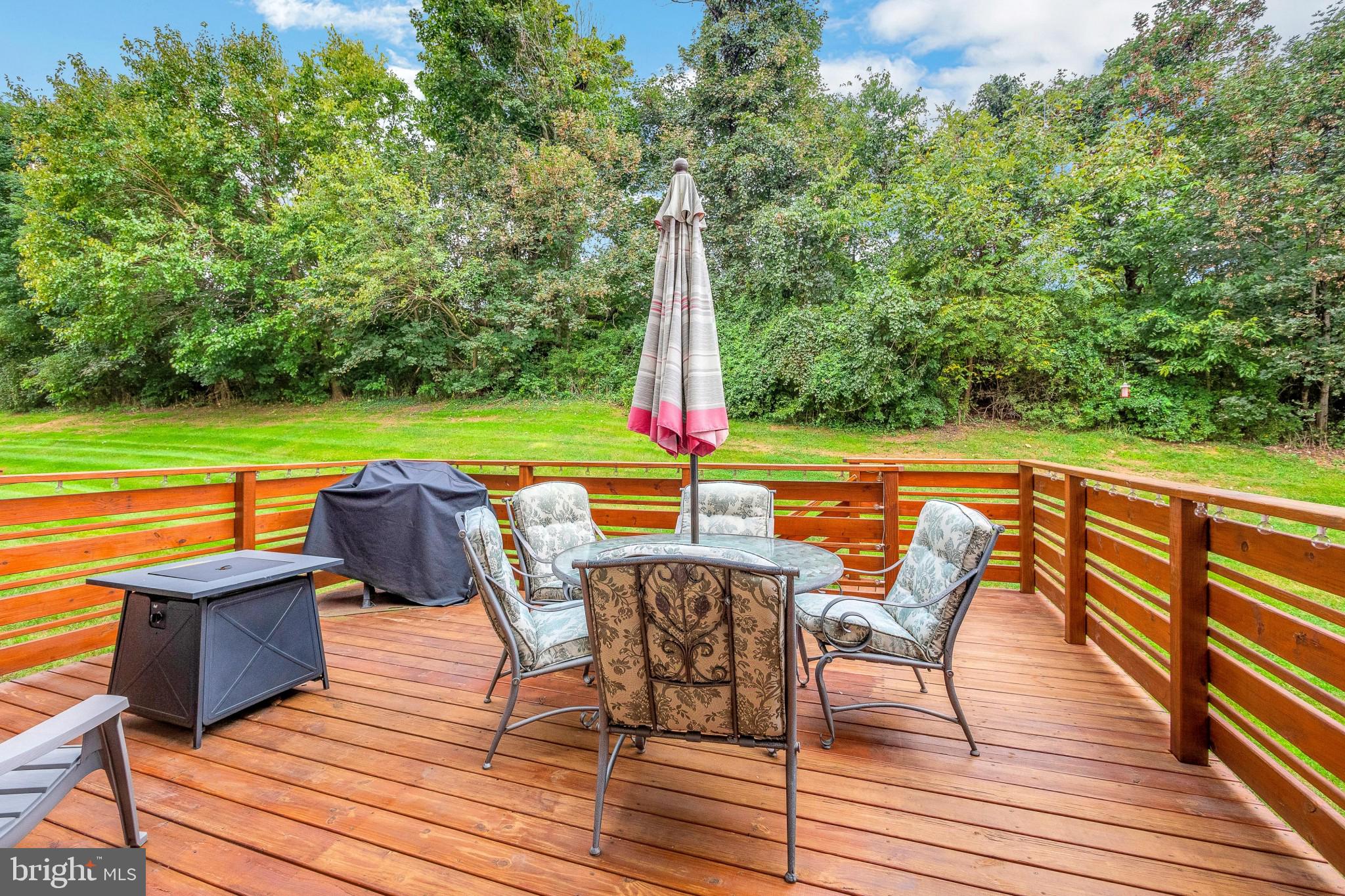 PEACEFIELDS - Residential