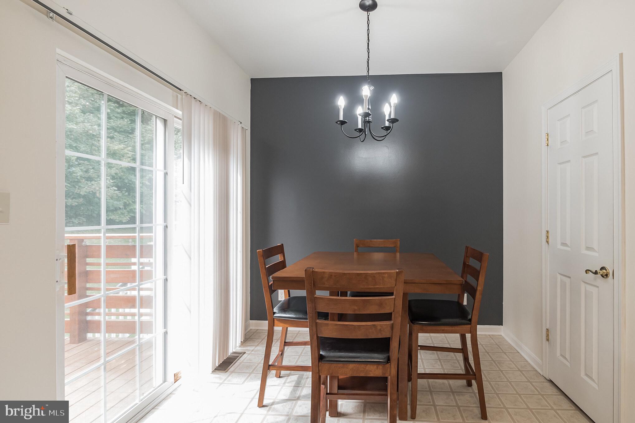 PEACEFIELDS - Residential