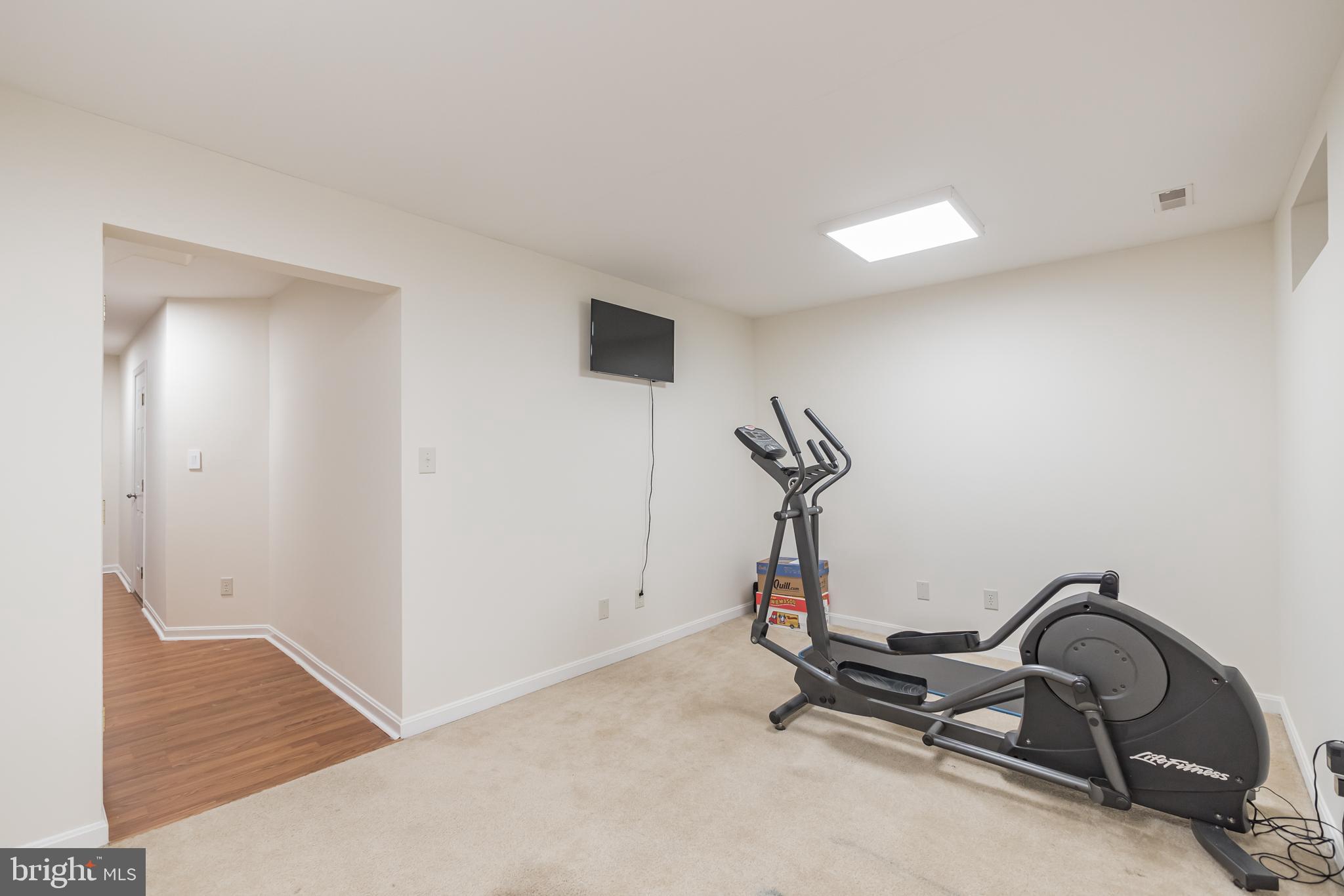 PEACEFIELDS - Residential