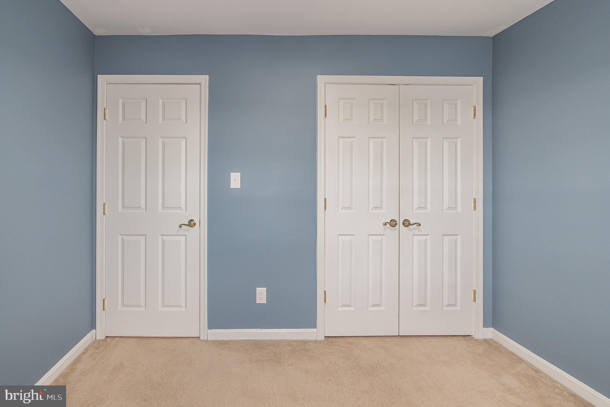 PEACEFIELDS - Residential