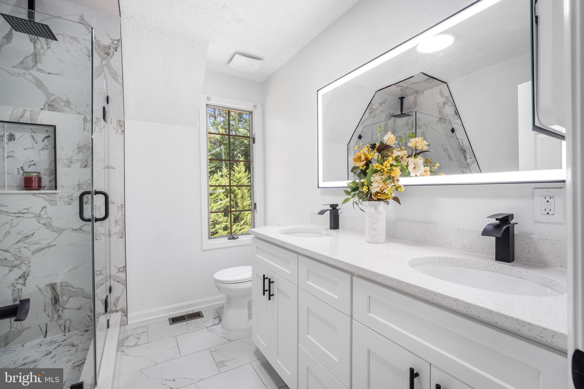 MANORS OF OAKWOOD - Residential