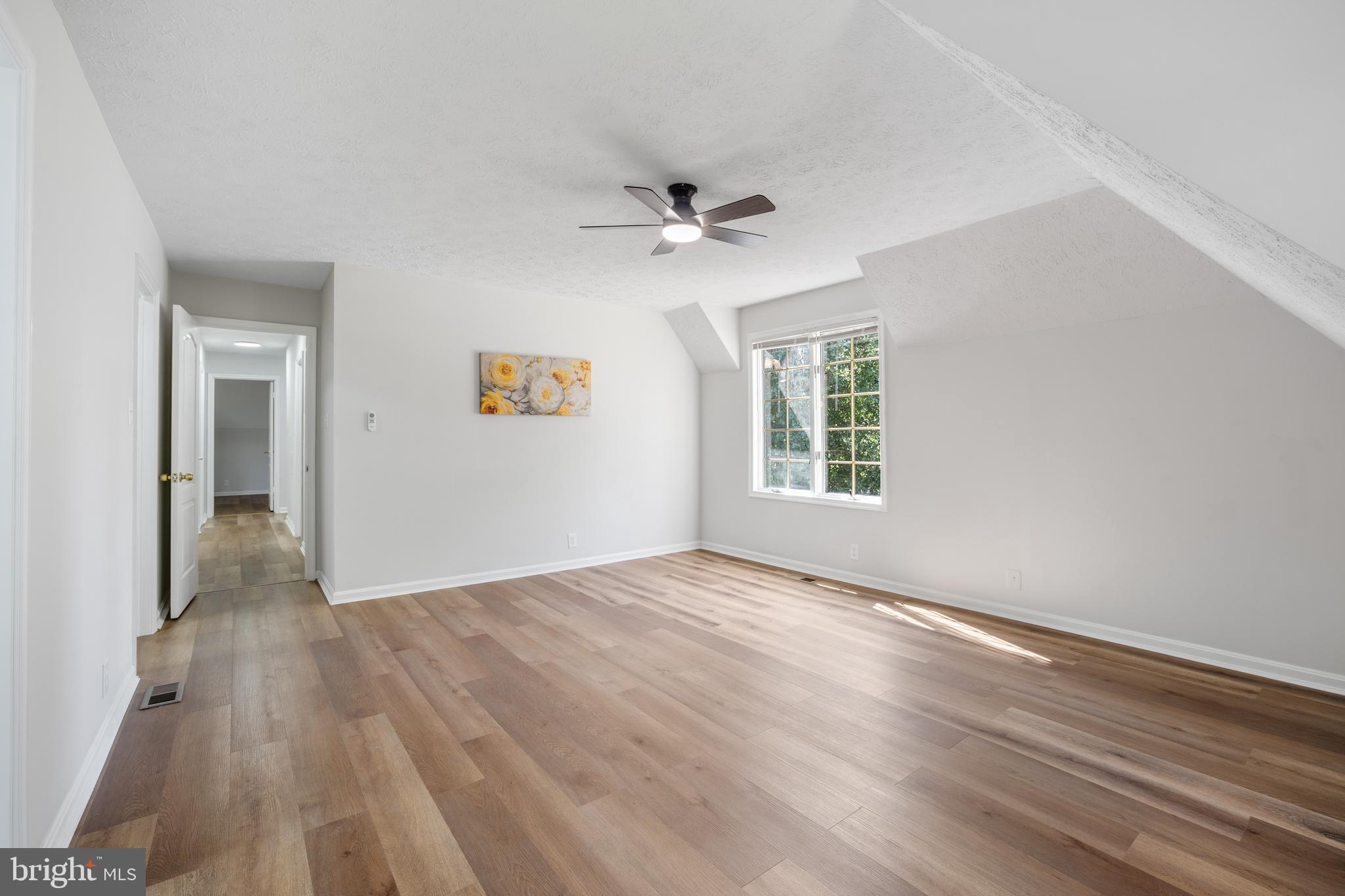 MANORS OF OAKWOOD - Residential