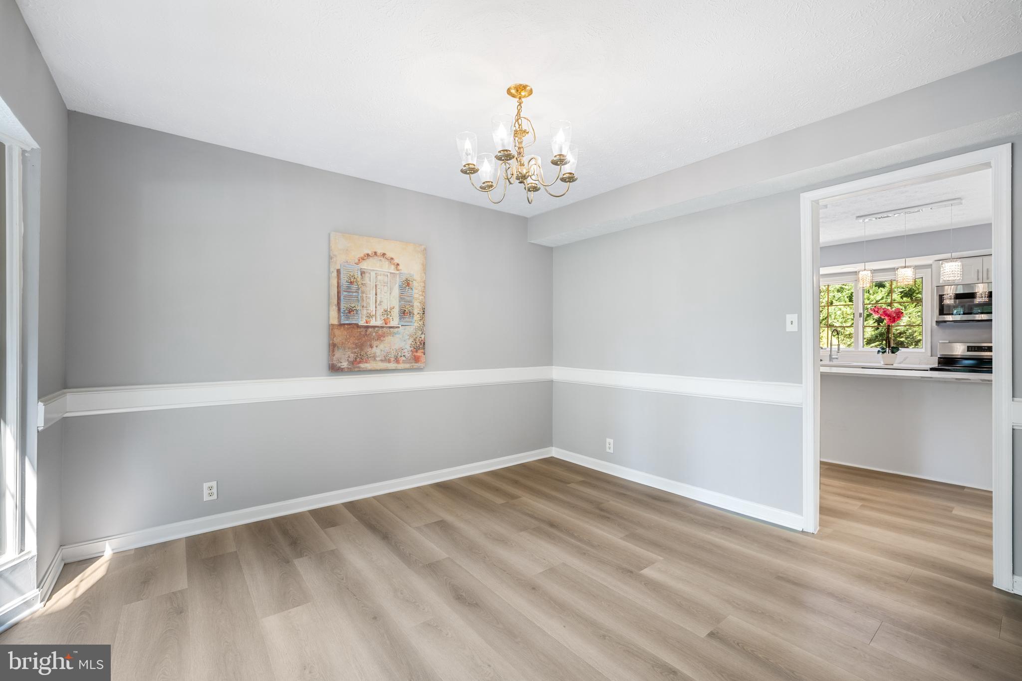 MANORS OF OAKWOOD - Residential