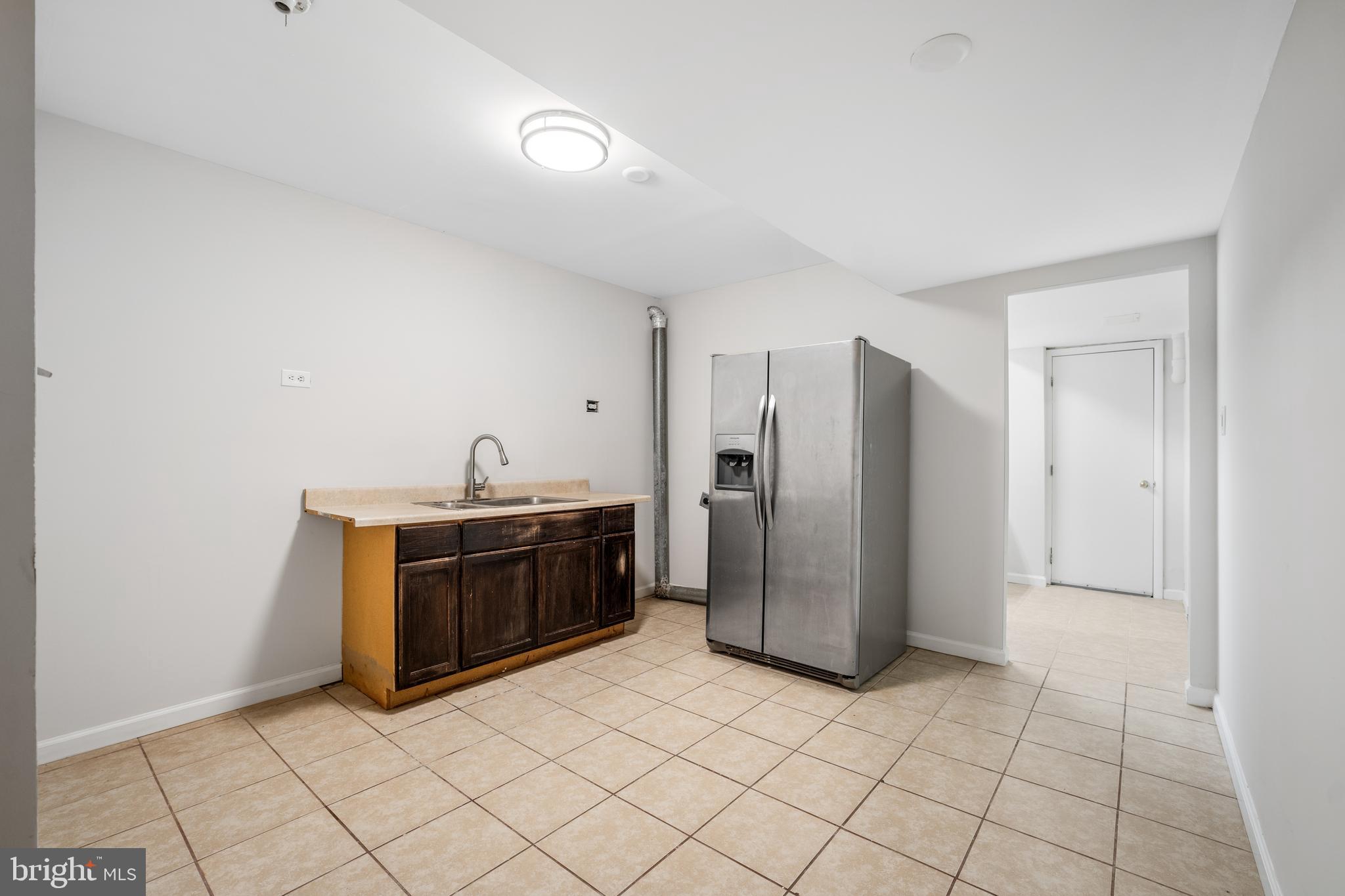 MANORS OF OAKWOOD - Residential