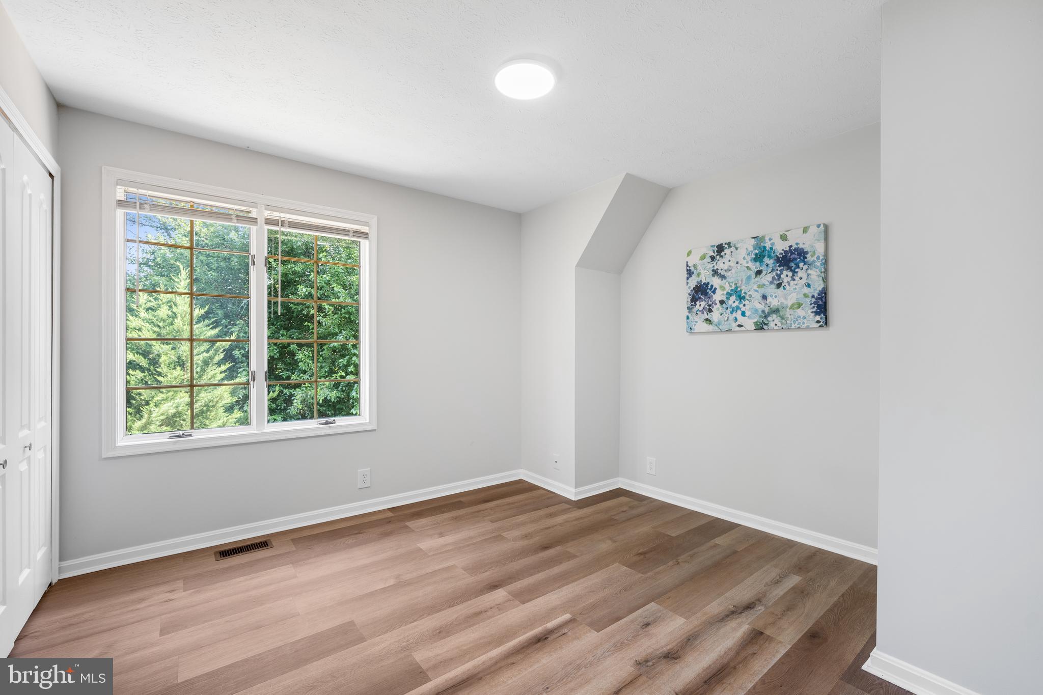 MANORS OF OAKWOOD - Residential