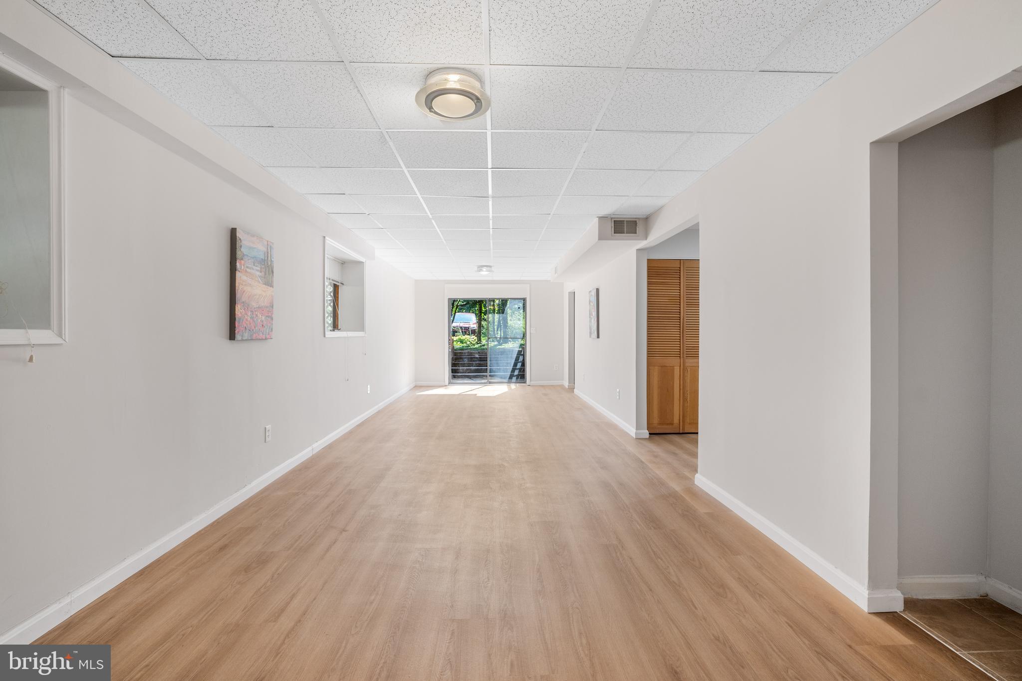 MANORS OF OAKWOOD - Residential