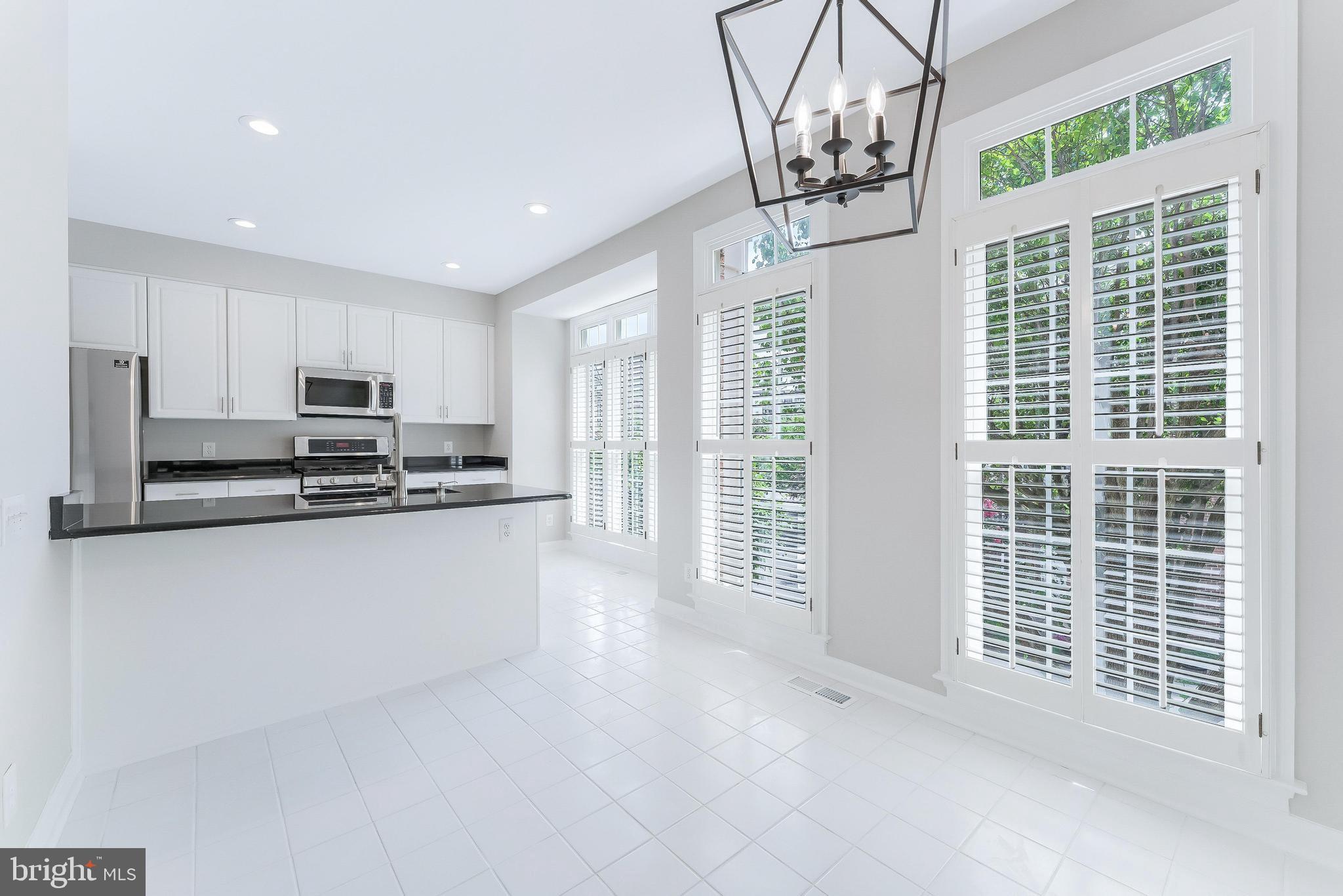 4665 KIRKPATRICK LANE