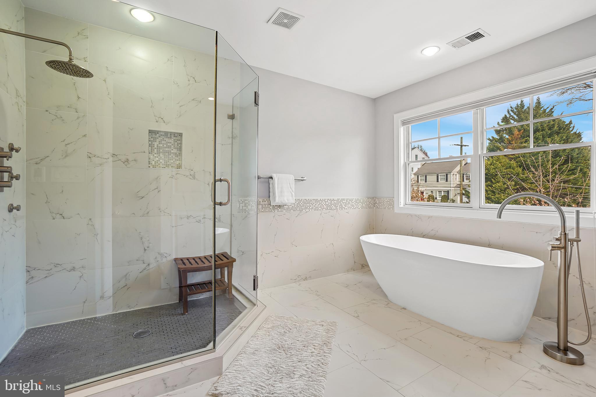 BRADMOOR - Residential