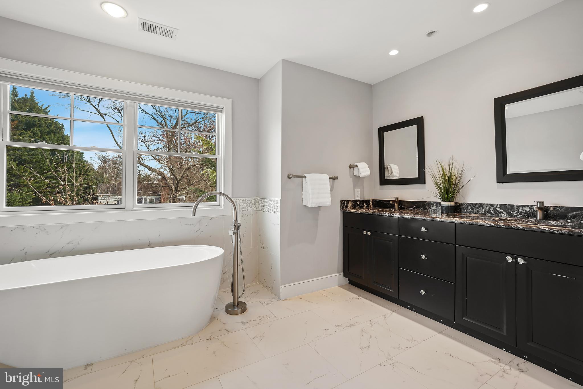 BRADMOOR - Residential