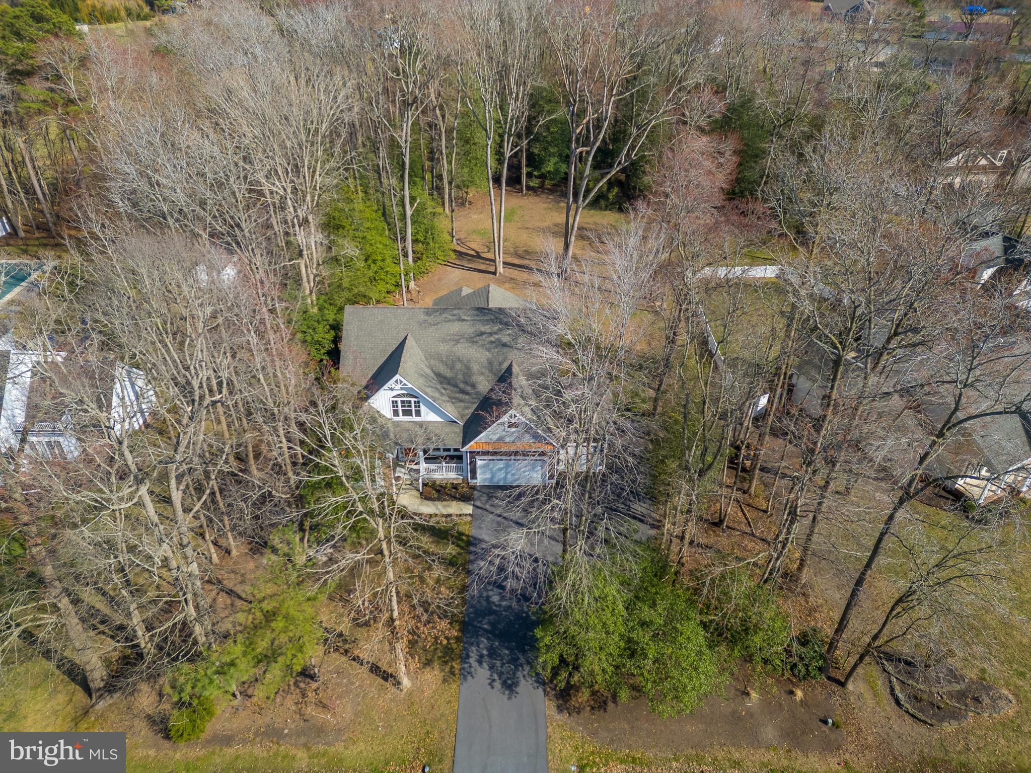 PARKERS POINTE - Residential