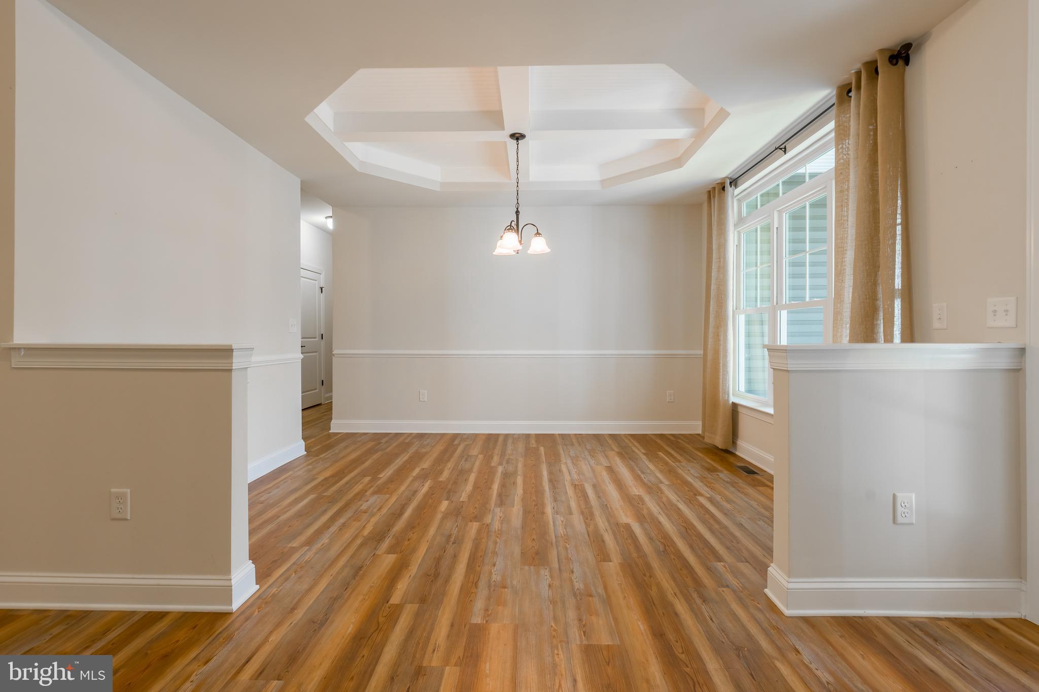 PARKERS POINTE - Residential