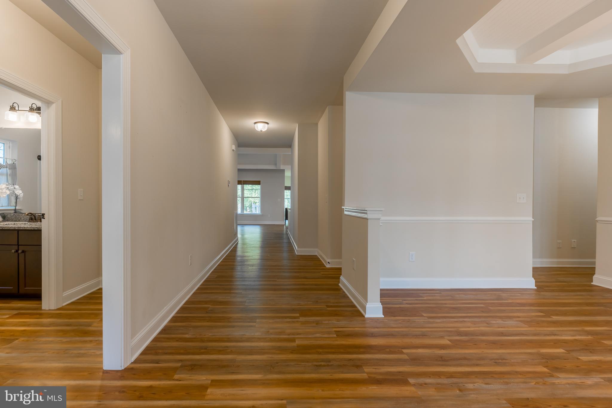 PARKERS POINTE - Residential