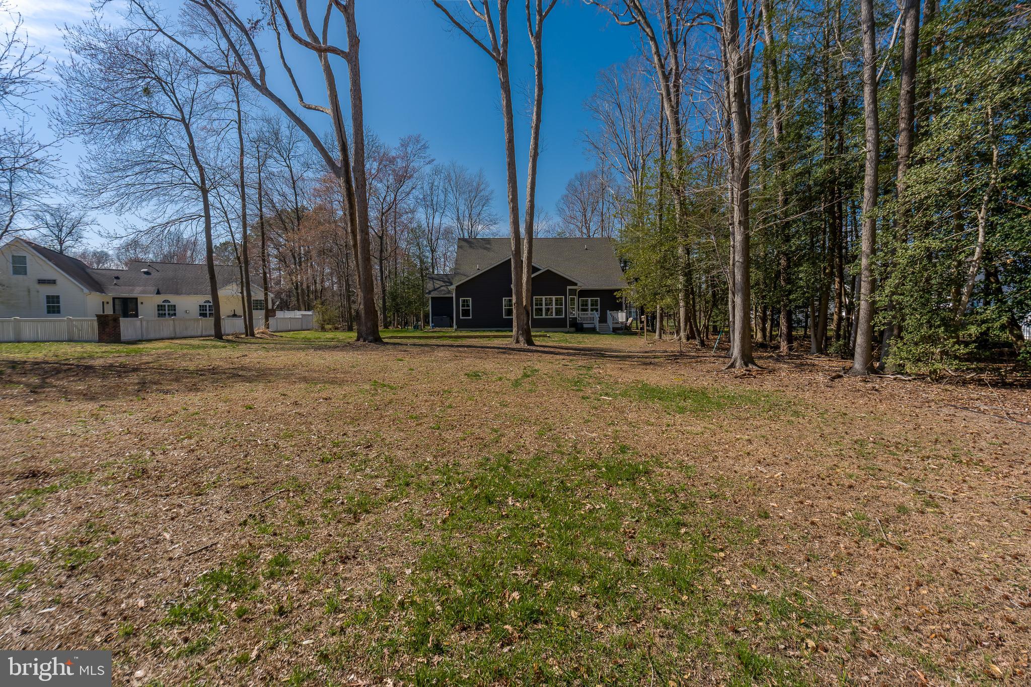 PARKERS POINTE - Residential