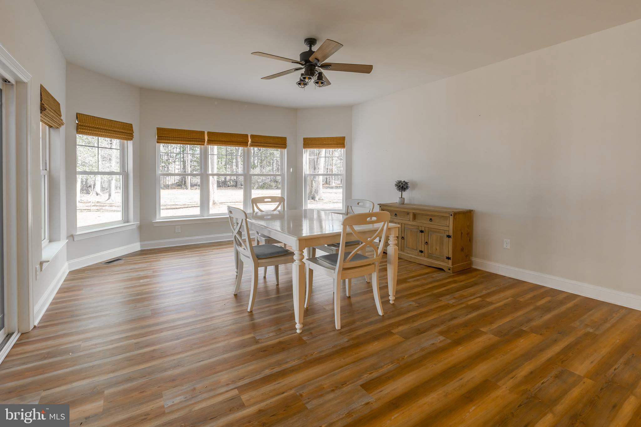 PARKERS POINTE - Residential