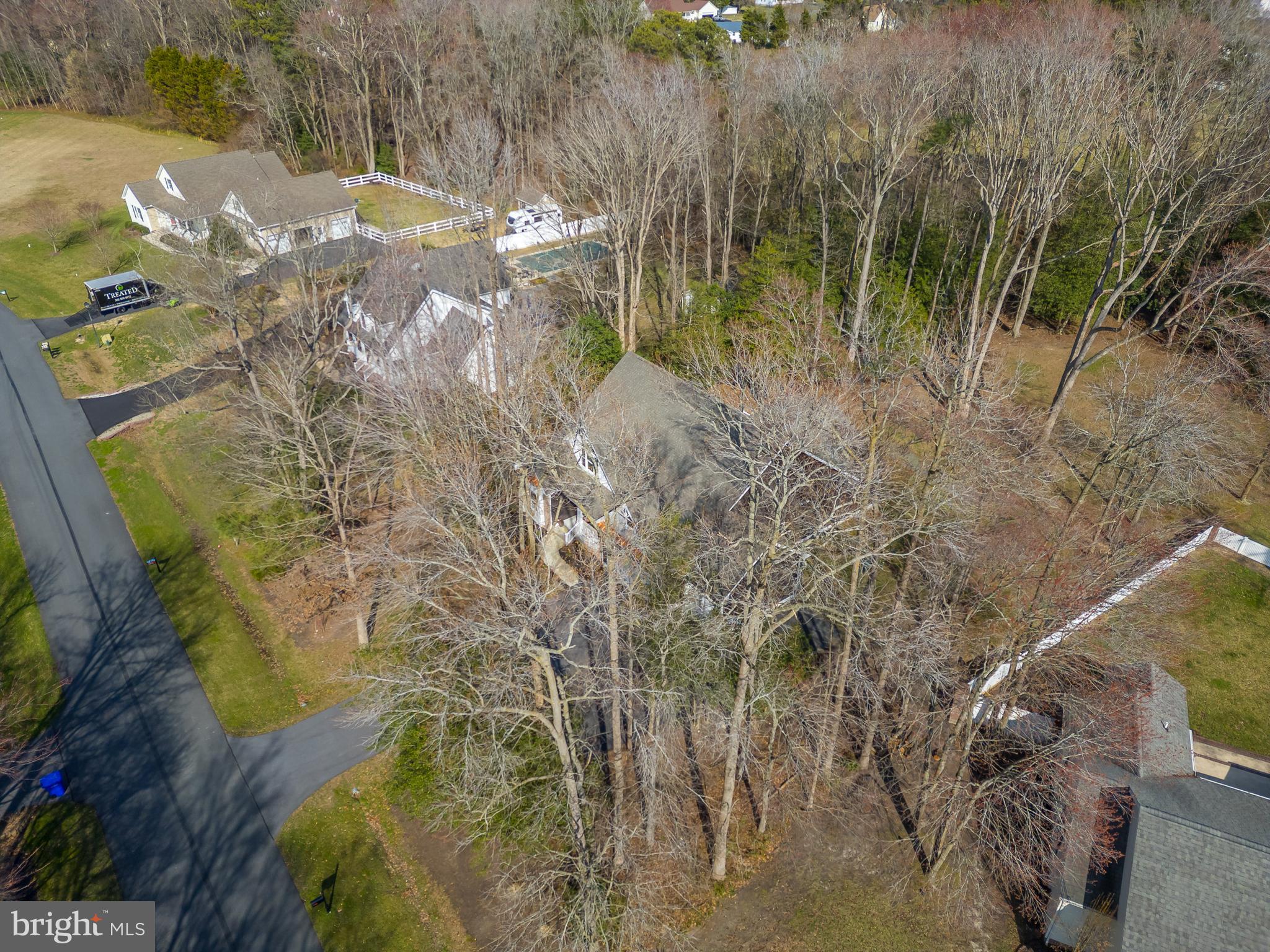 PARKERS POINTE - Residential