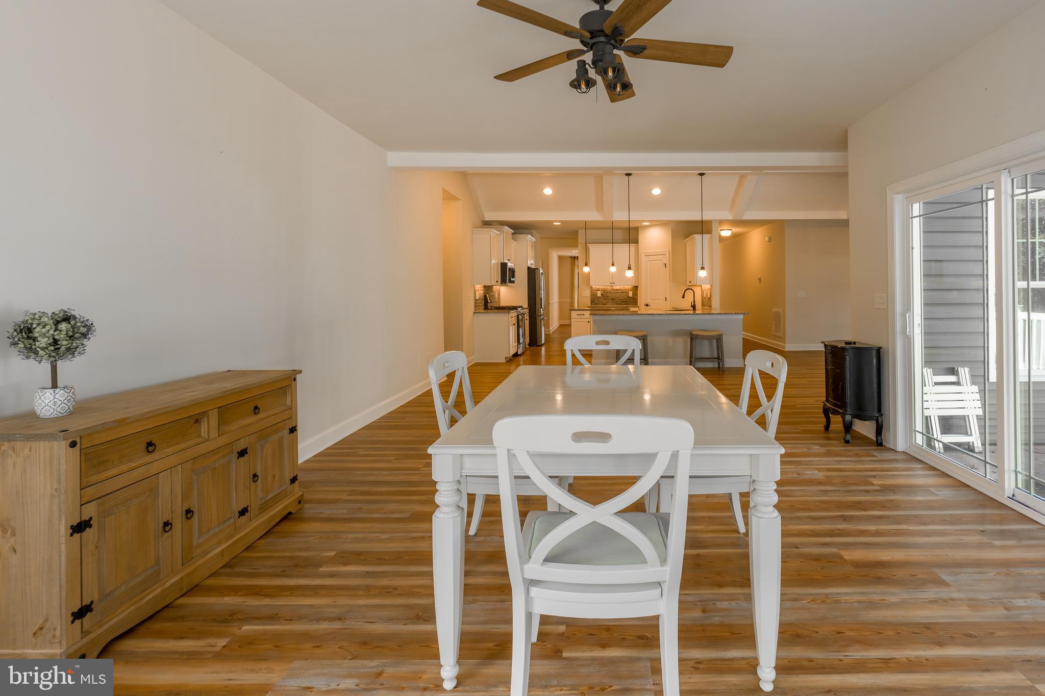 PARKERS POINTE - Residential