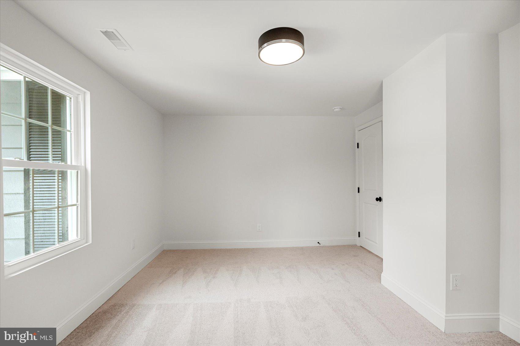 OWINGS MILLS - Residential