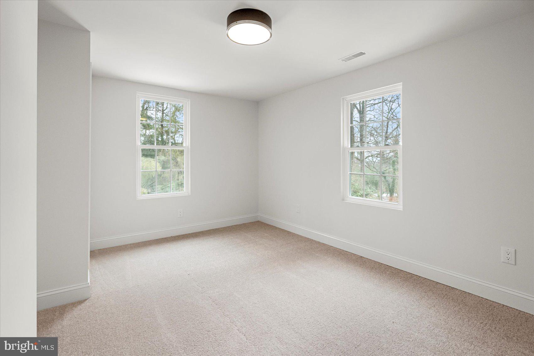 OWINGS MILLS - Residential