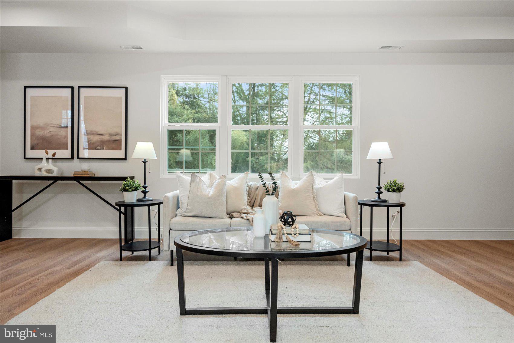 OWINGS MILLS - Residential