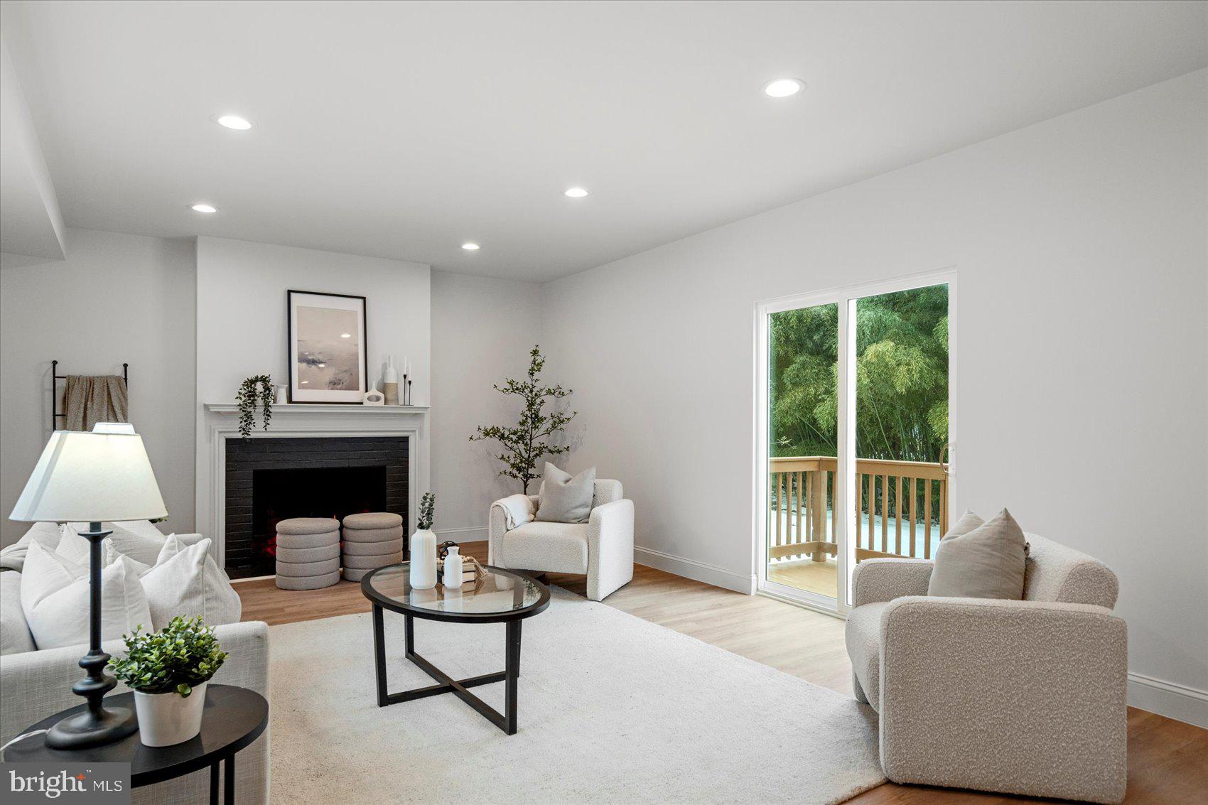 OWINGS MILLS - Residential