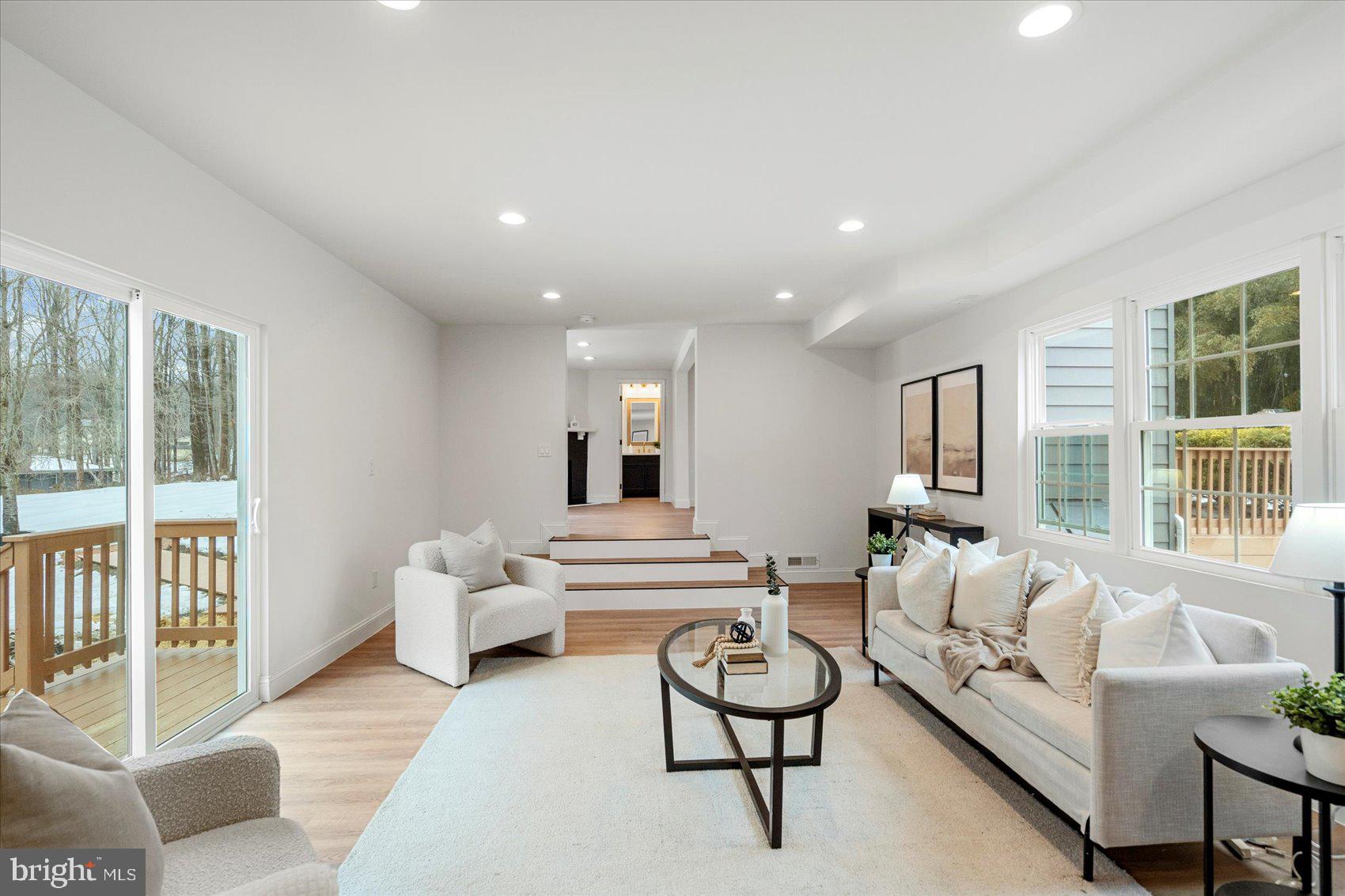 OWINGS MILLS - Residential